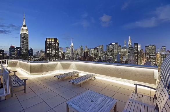 200 E 32ND Street 25B