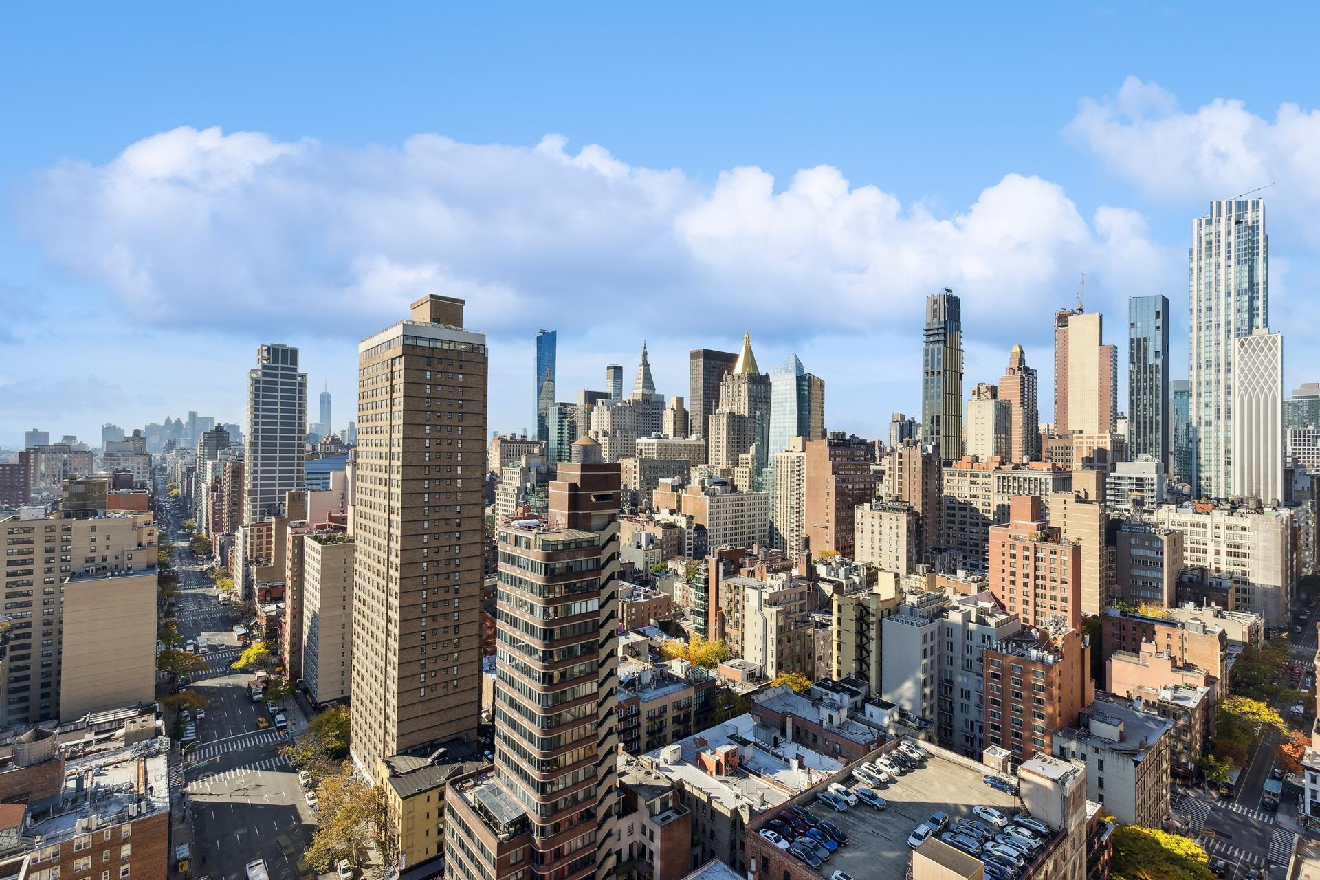 200 E 32ND Street 25B