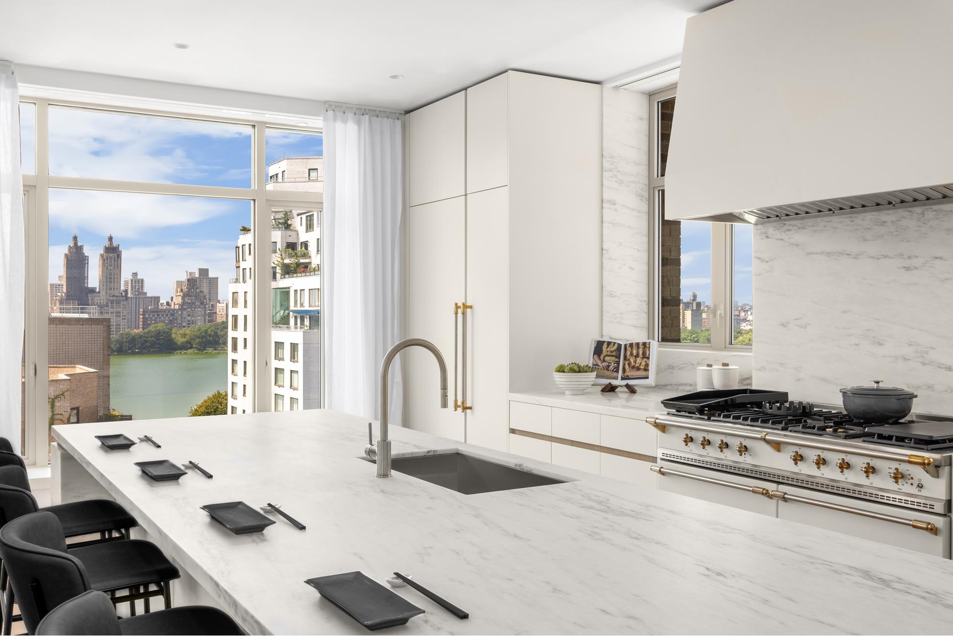 1228 MADISON Avenue 12