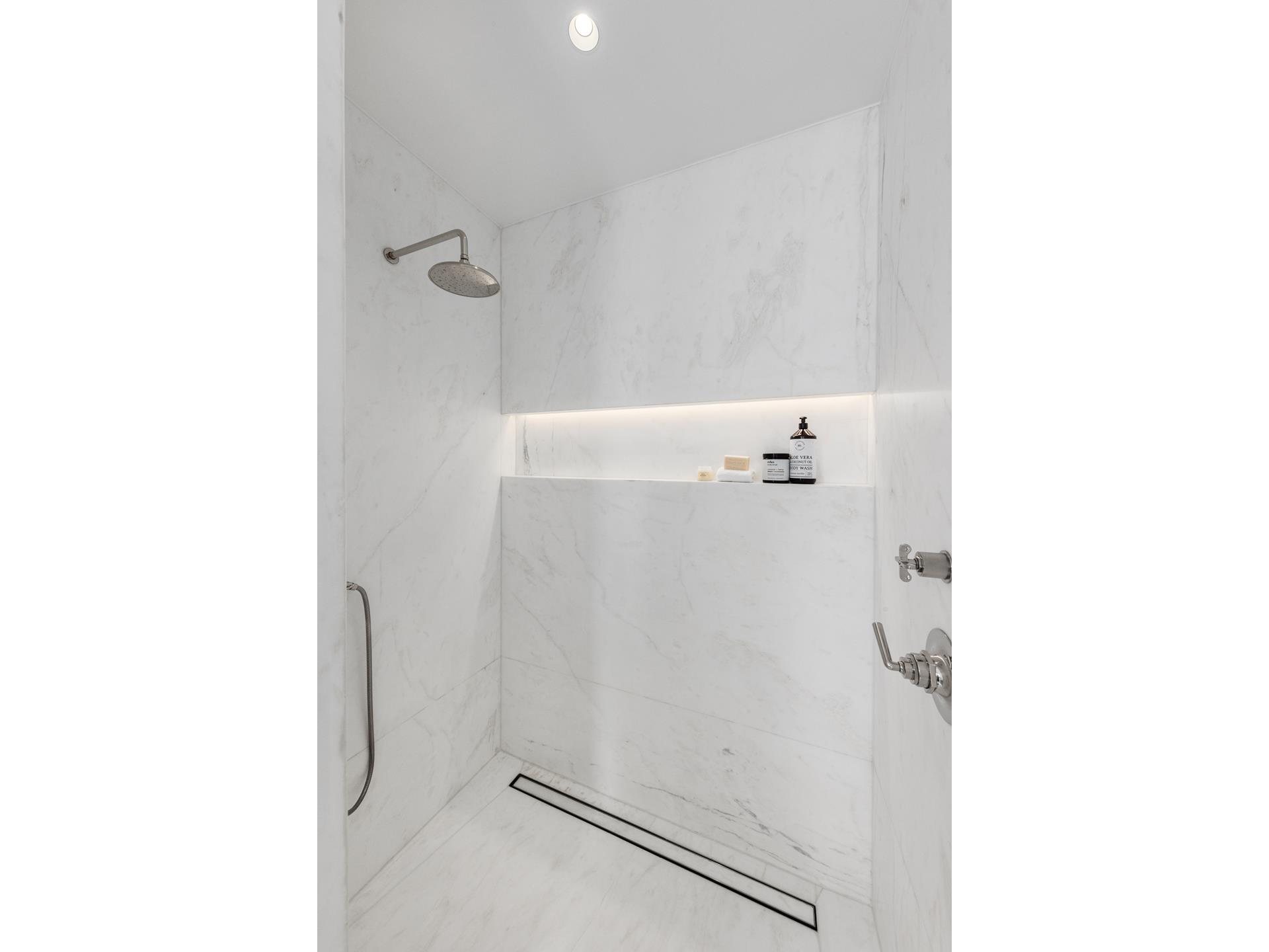 1228 MADISON Avenue 12