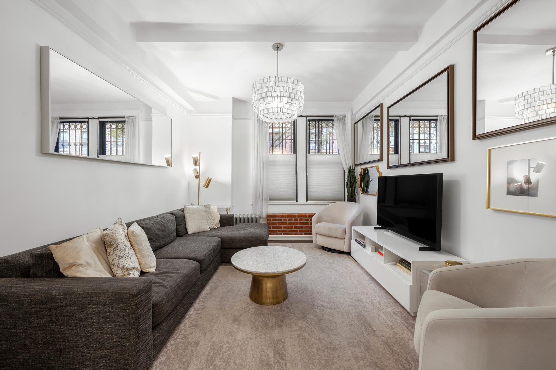 24 W 69TH Street 1A