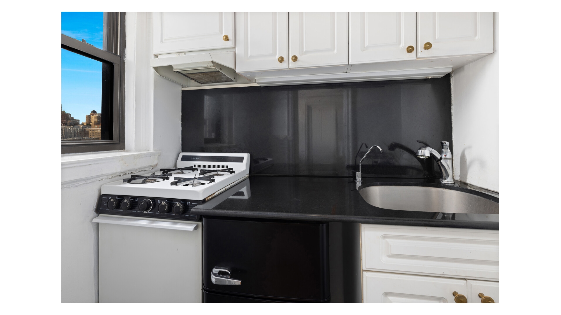 49 W 72ND Street 14E