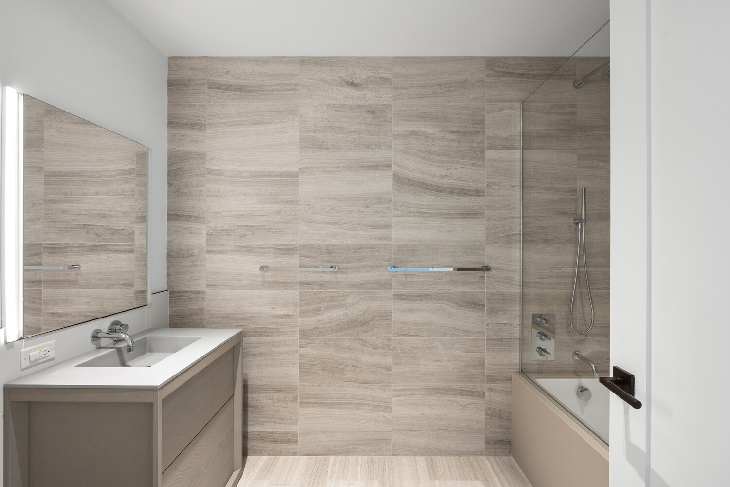 225 W 17TH Street 2A