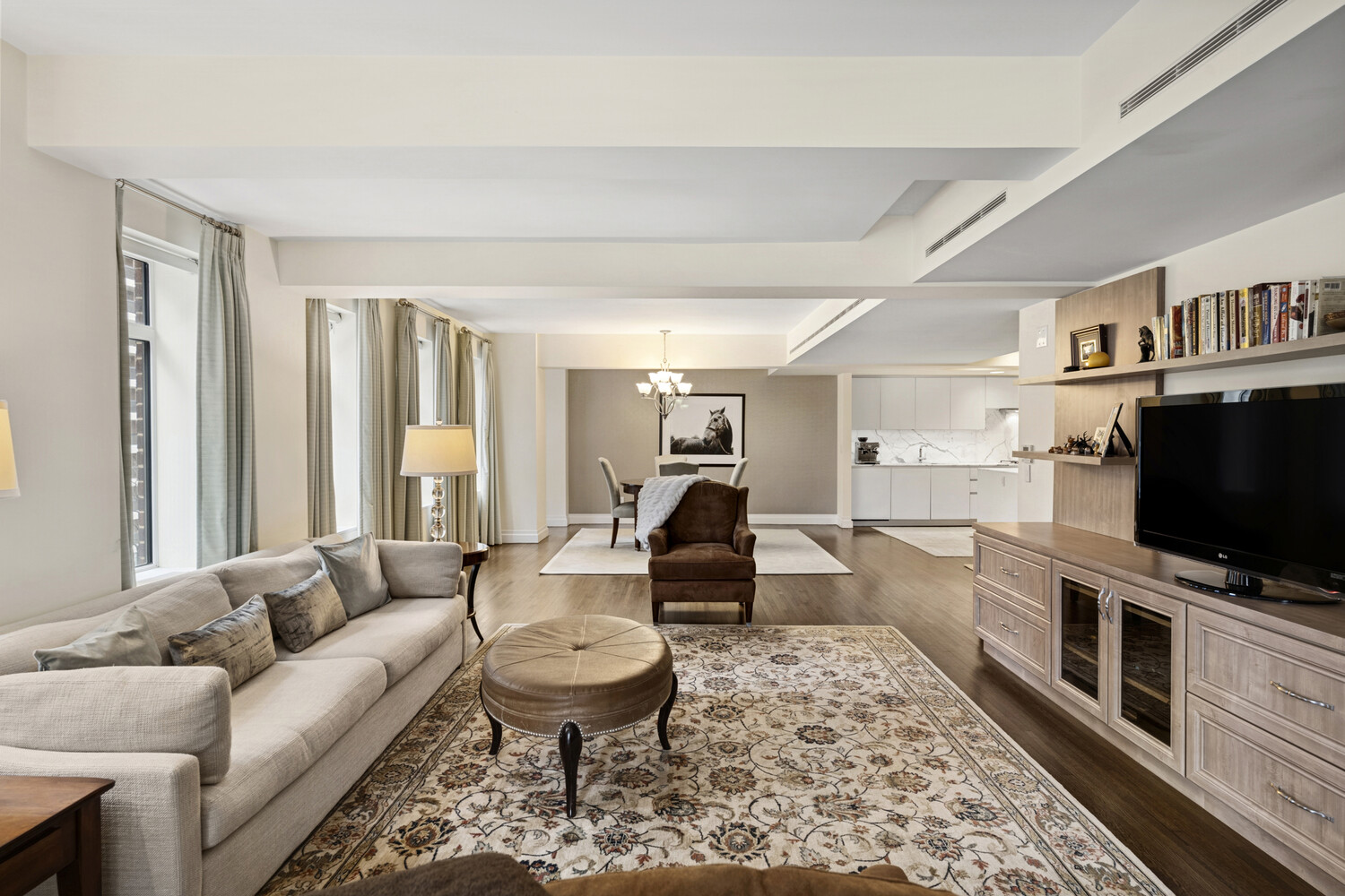 737 PARK Avenue 5C