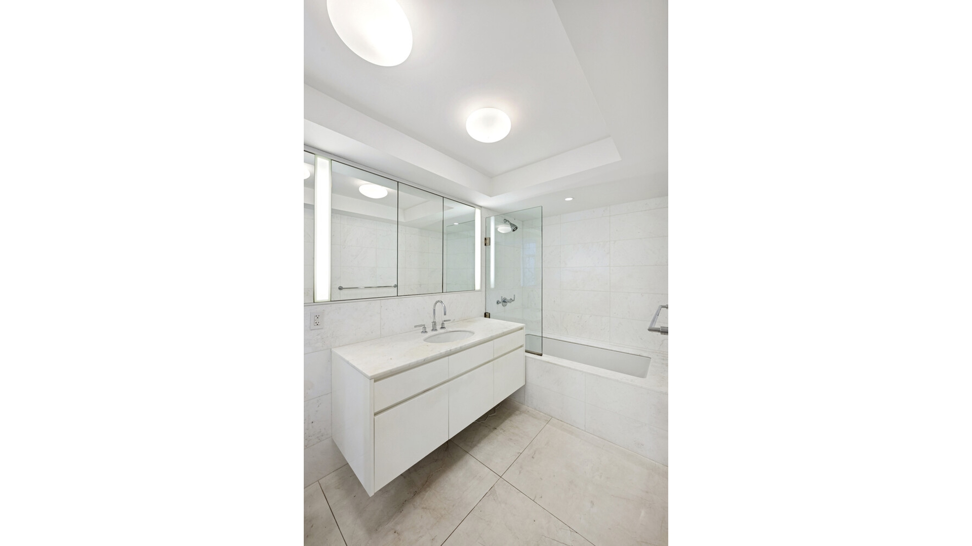 737 PARK Avenue 5C