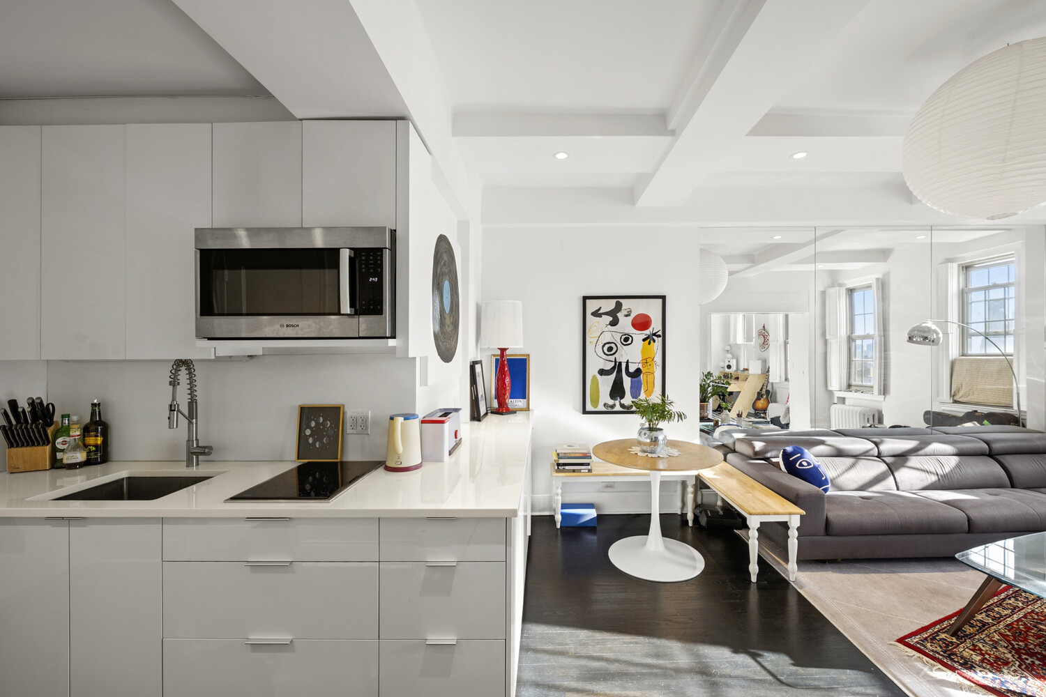 24 5TH Avenue 1609
