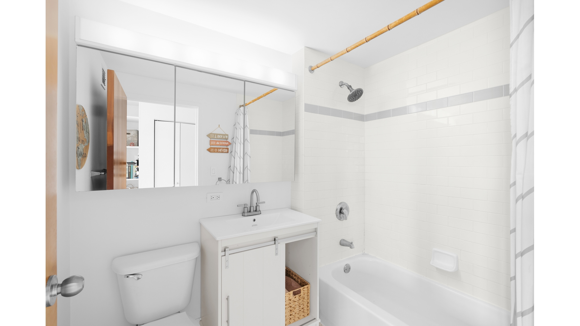 520 W 23RD Street 14A