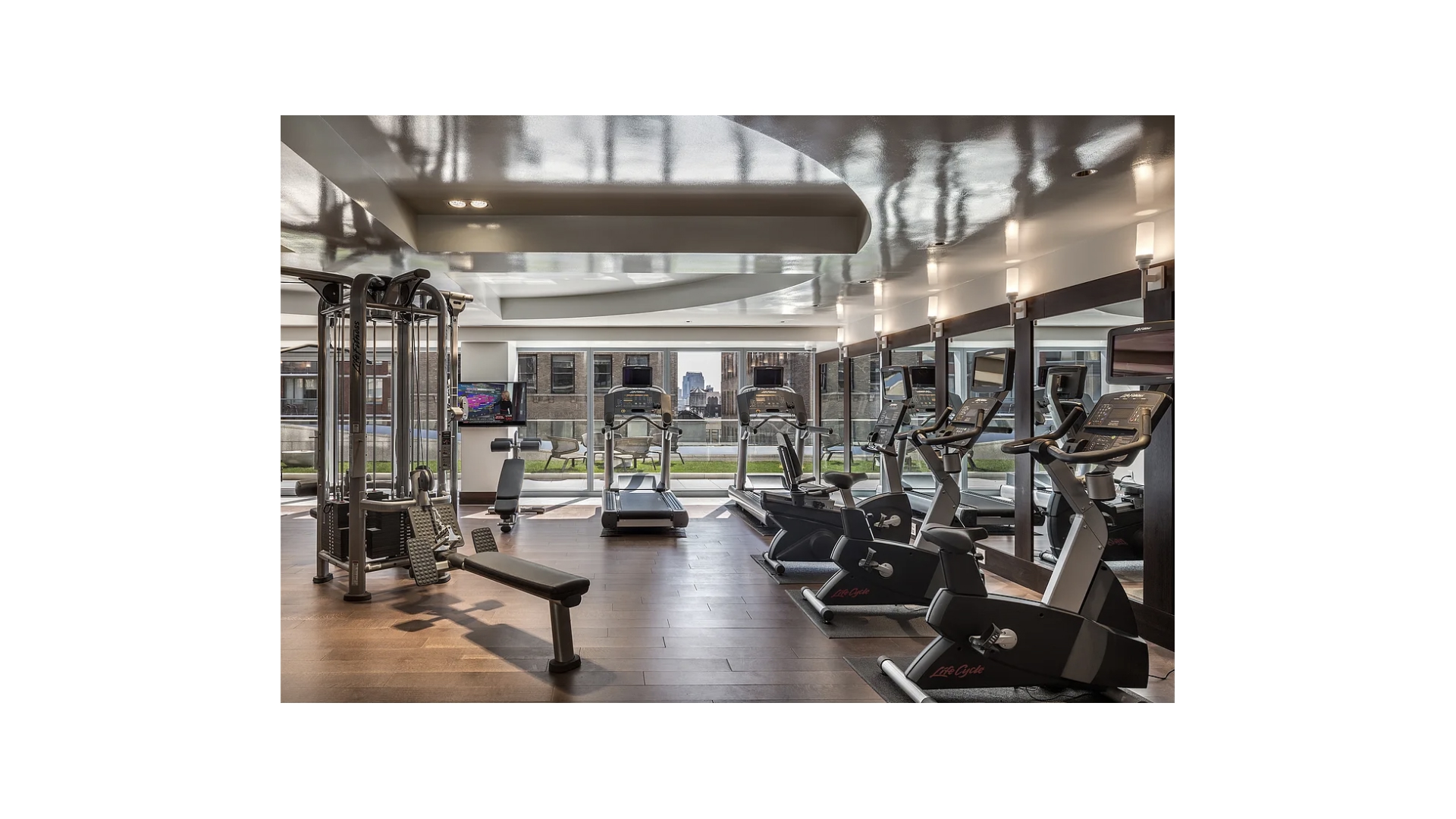 35 W 15TH Street 11E