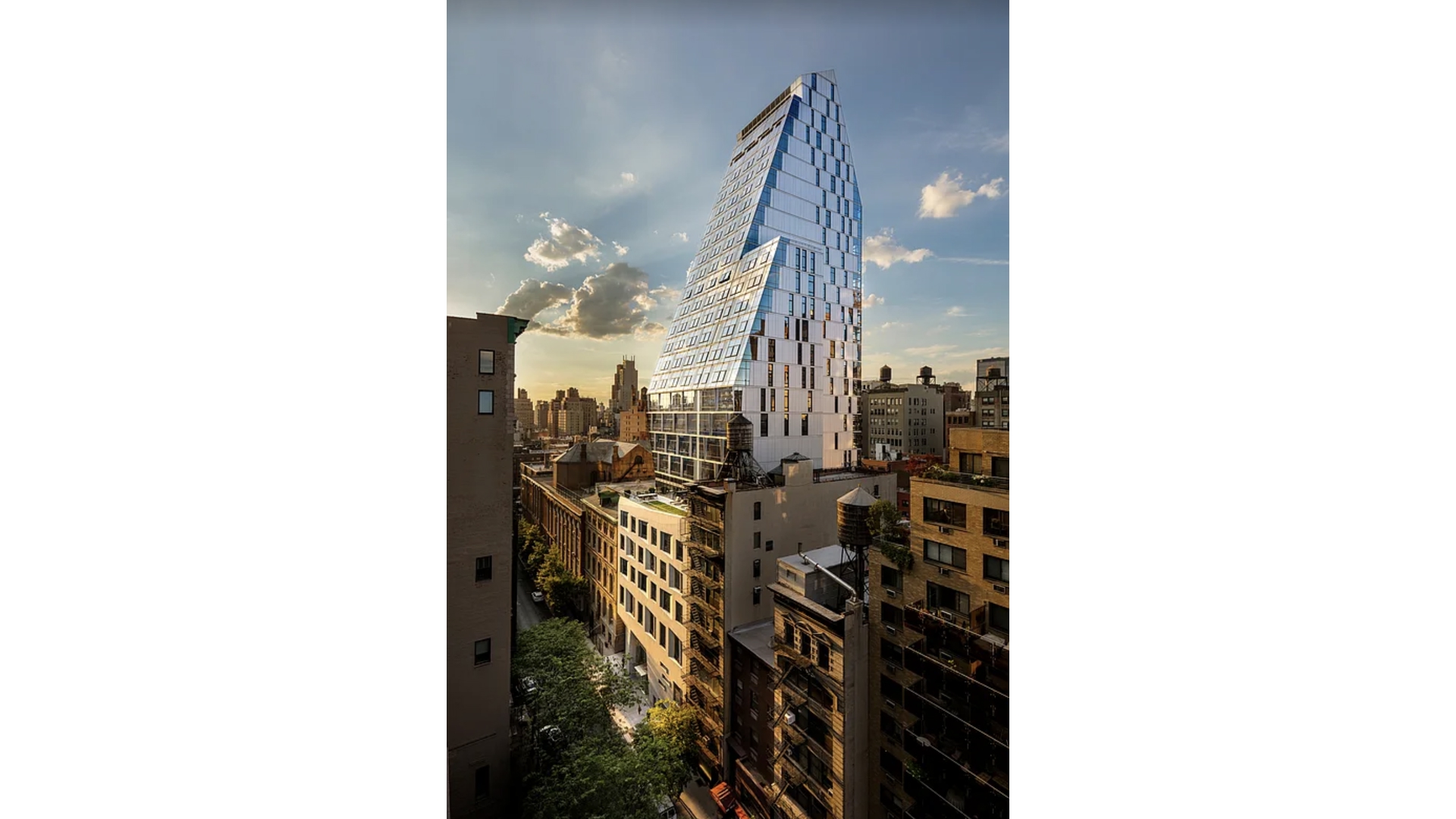 35 W 15TH Street 11E