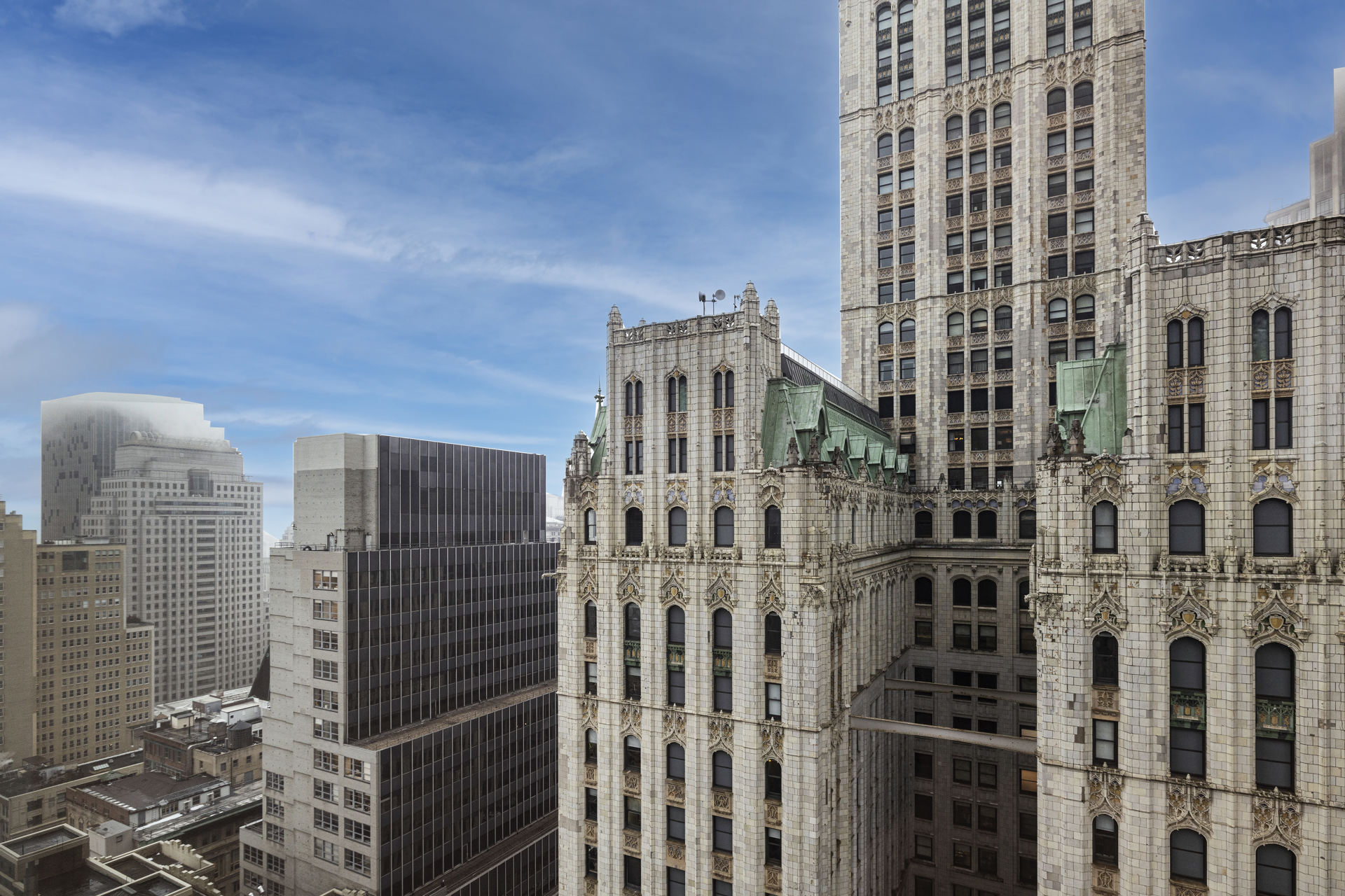 30 PARK Place 42C