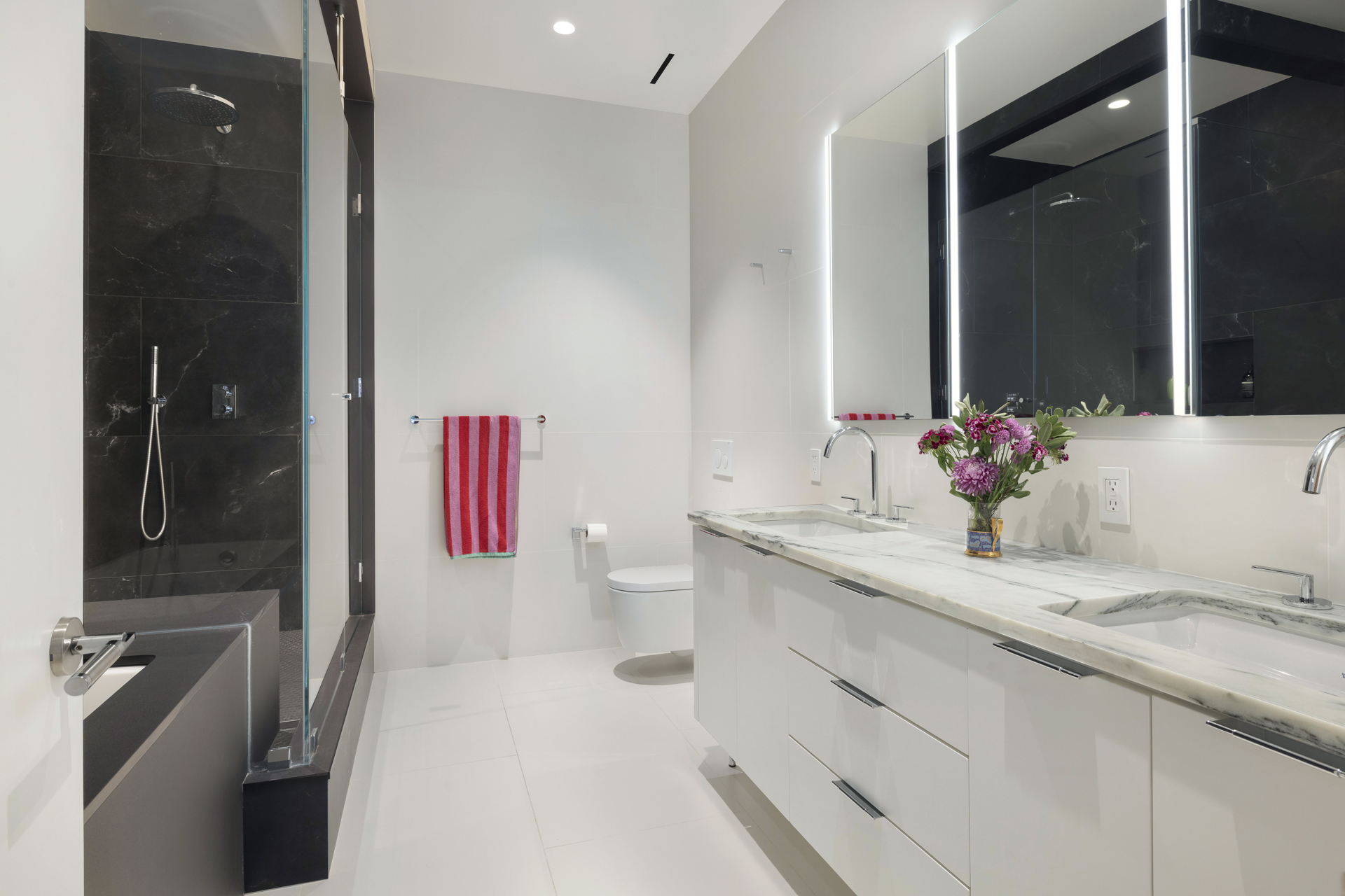 28 E 4TH Street 3W