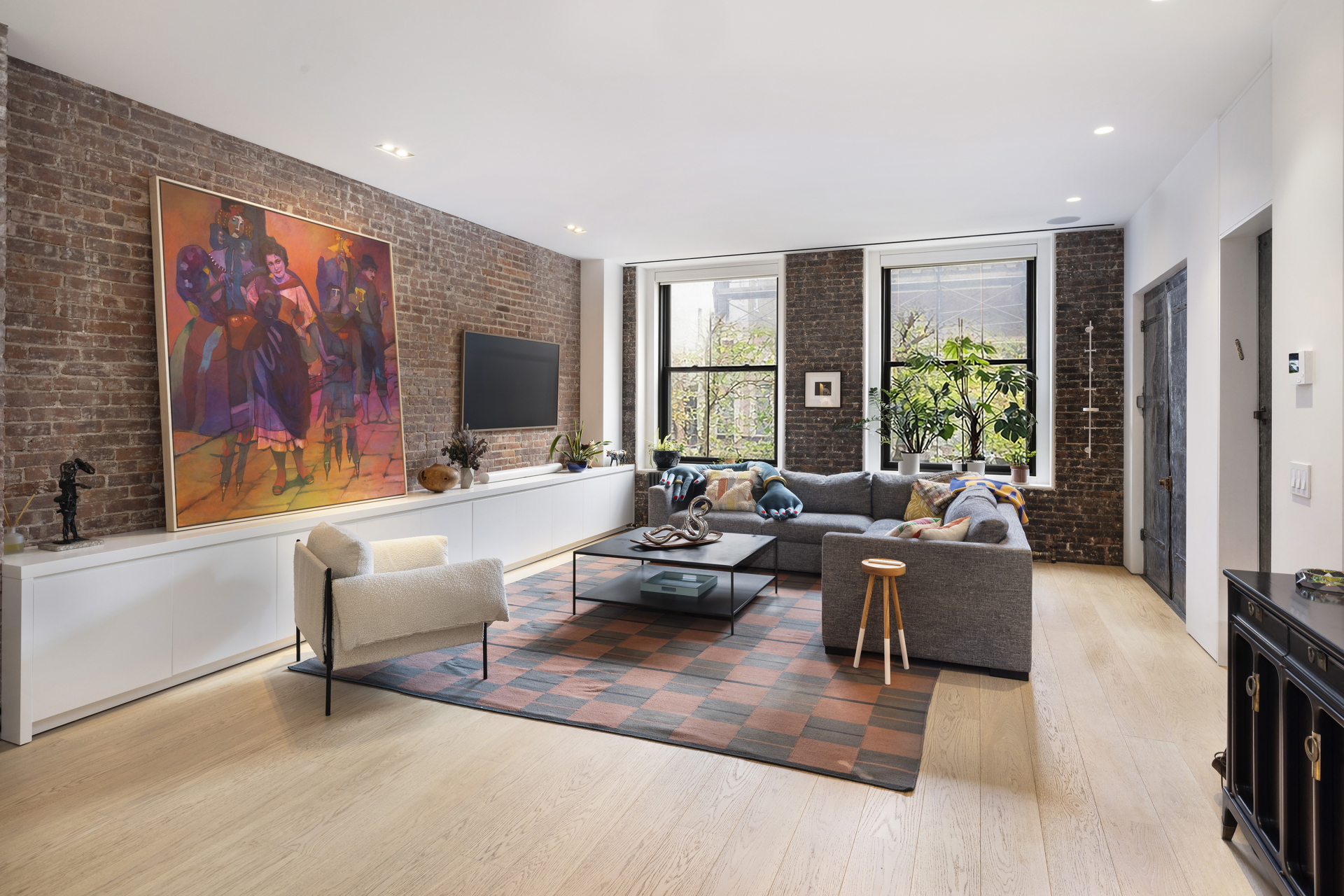 28 E 4TH Street 3W