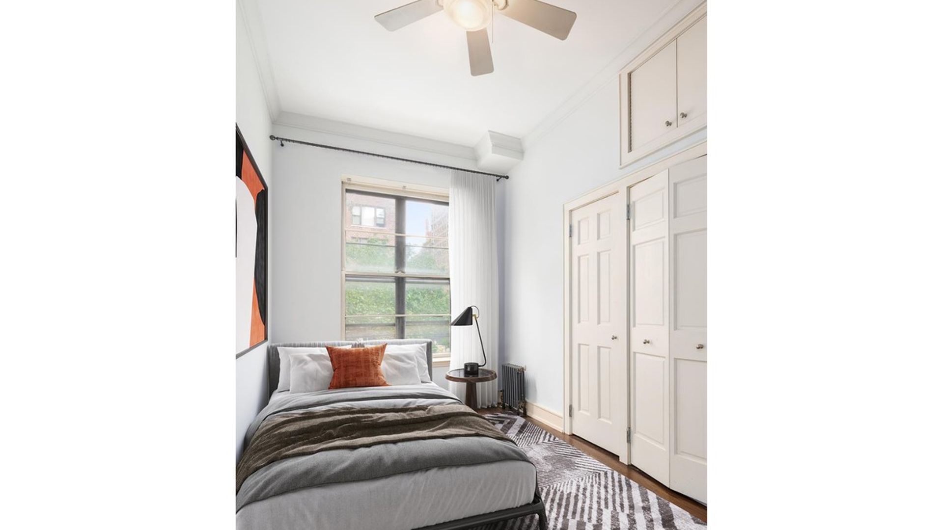 200 W 78TH Street 2D