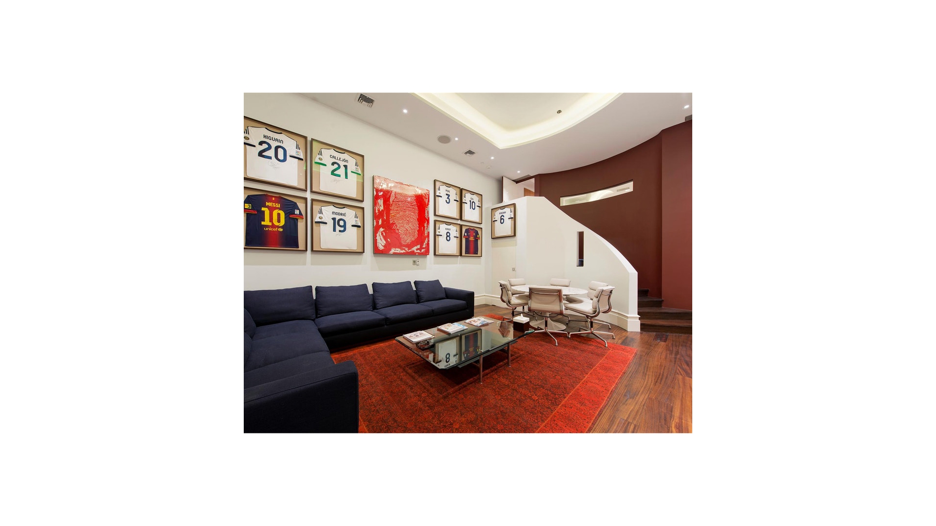 102 PRINCE Street 2NDFLOOR