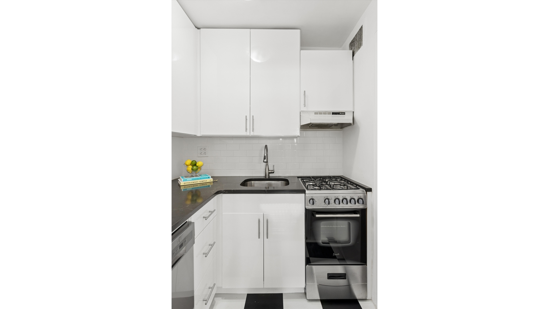 315 E 70TH Street 8B