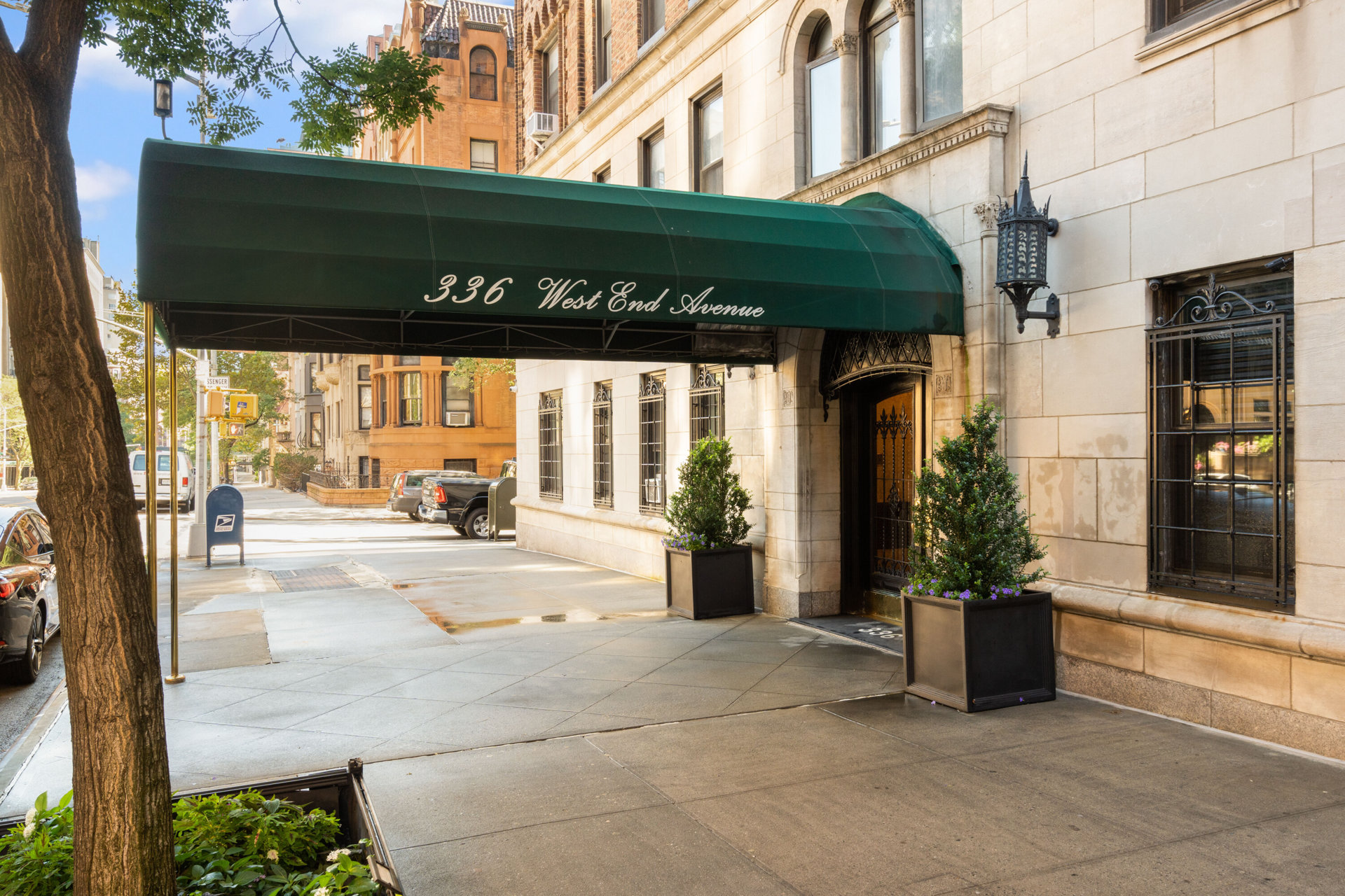 336 W END Avenue 3D