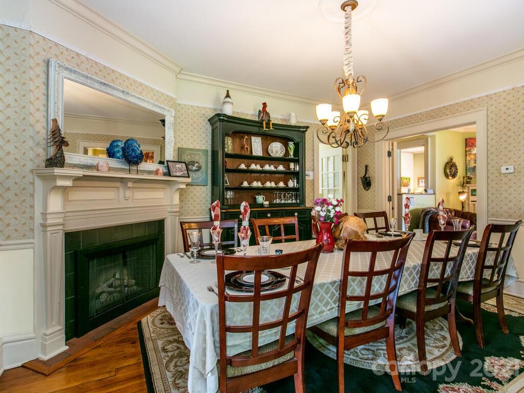 84 Oakland Road