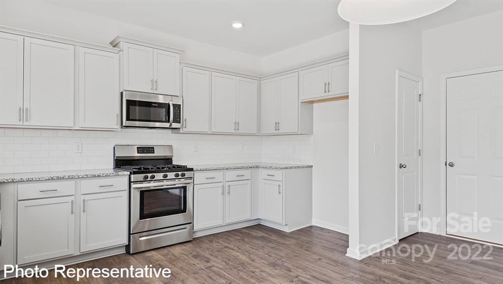 765 Fountain Park Boulevard