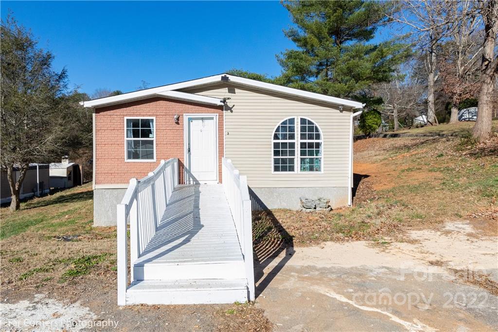 3 Miramar Drive