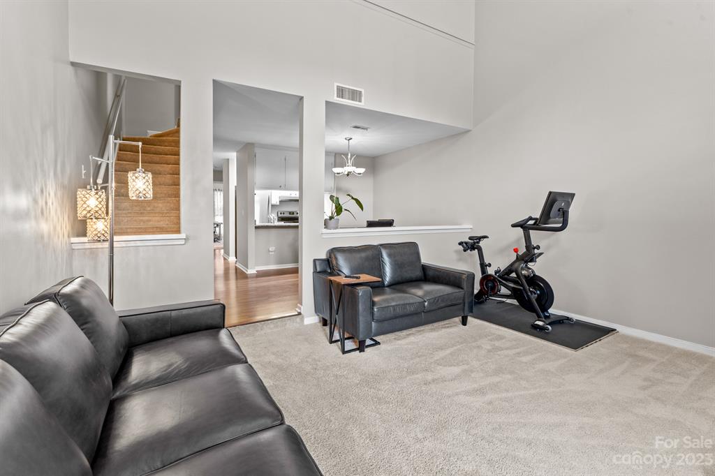 8063 Charter Oak Lane