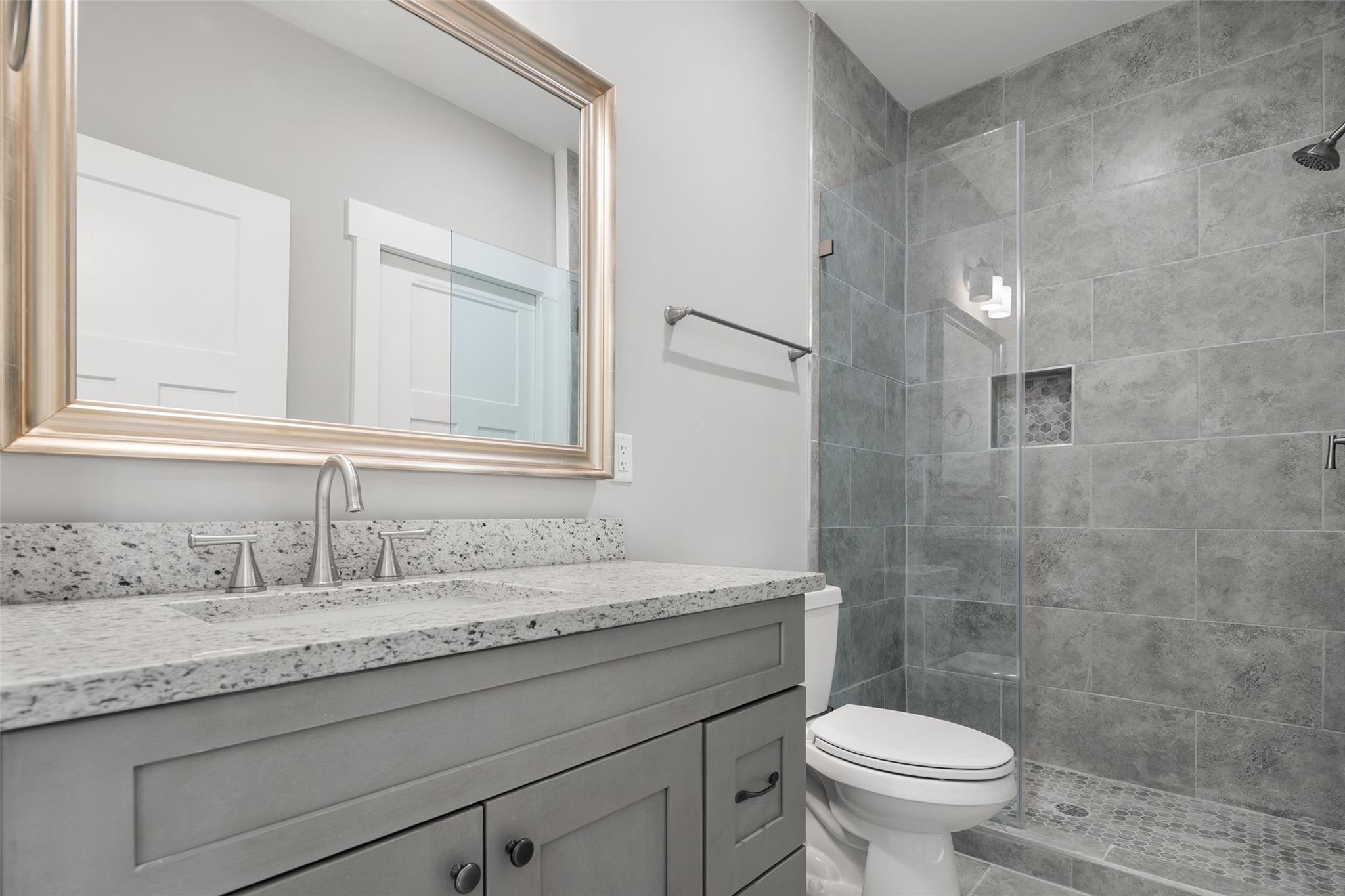 243 Hogans View Circle