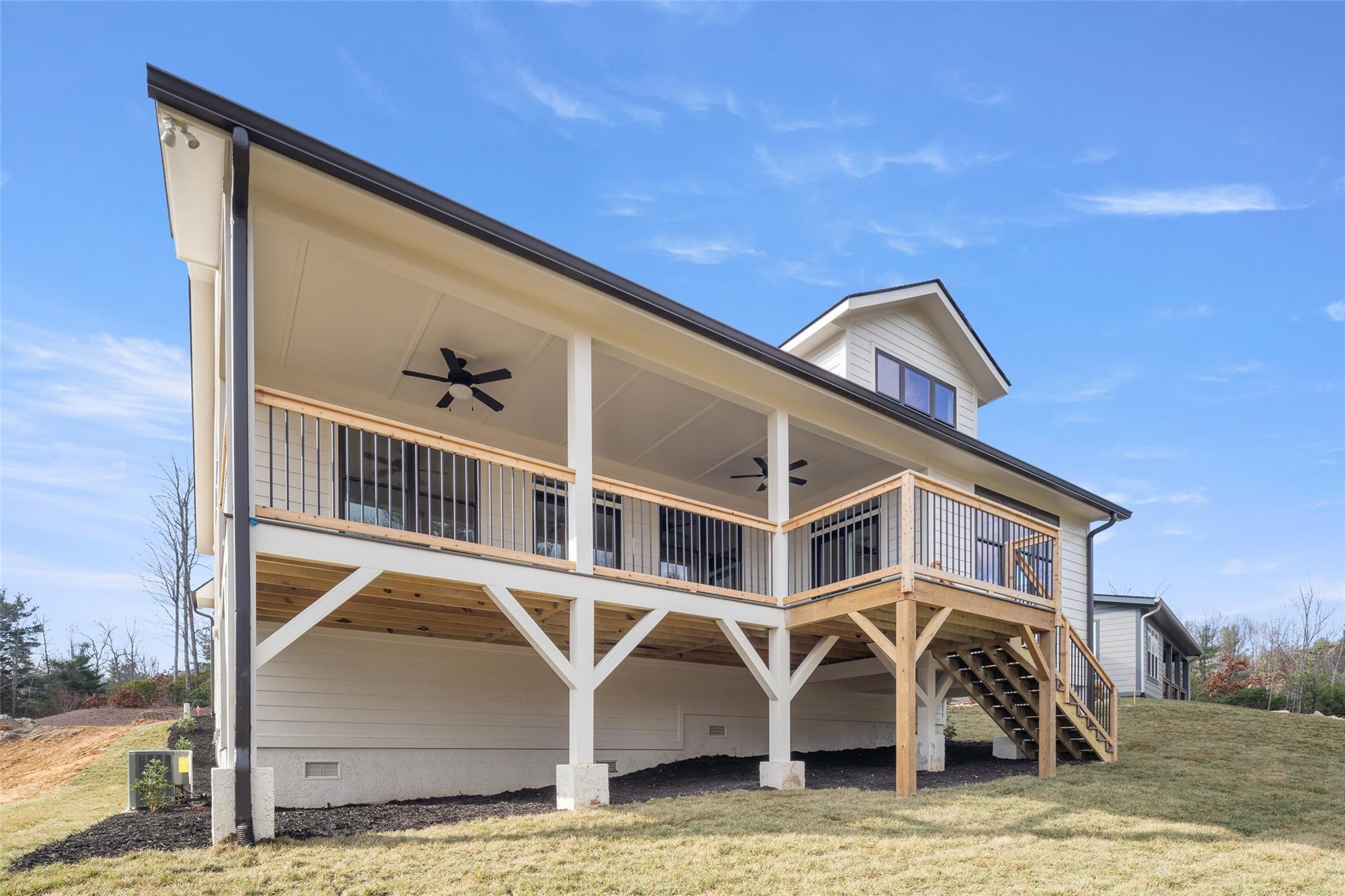 243 Hogans View Circle