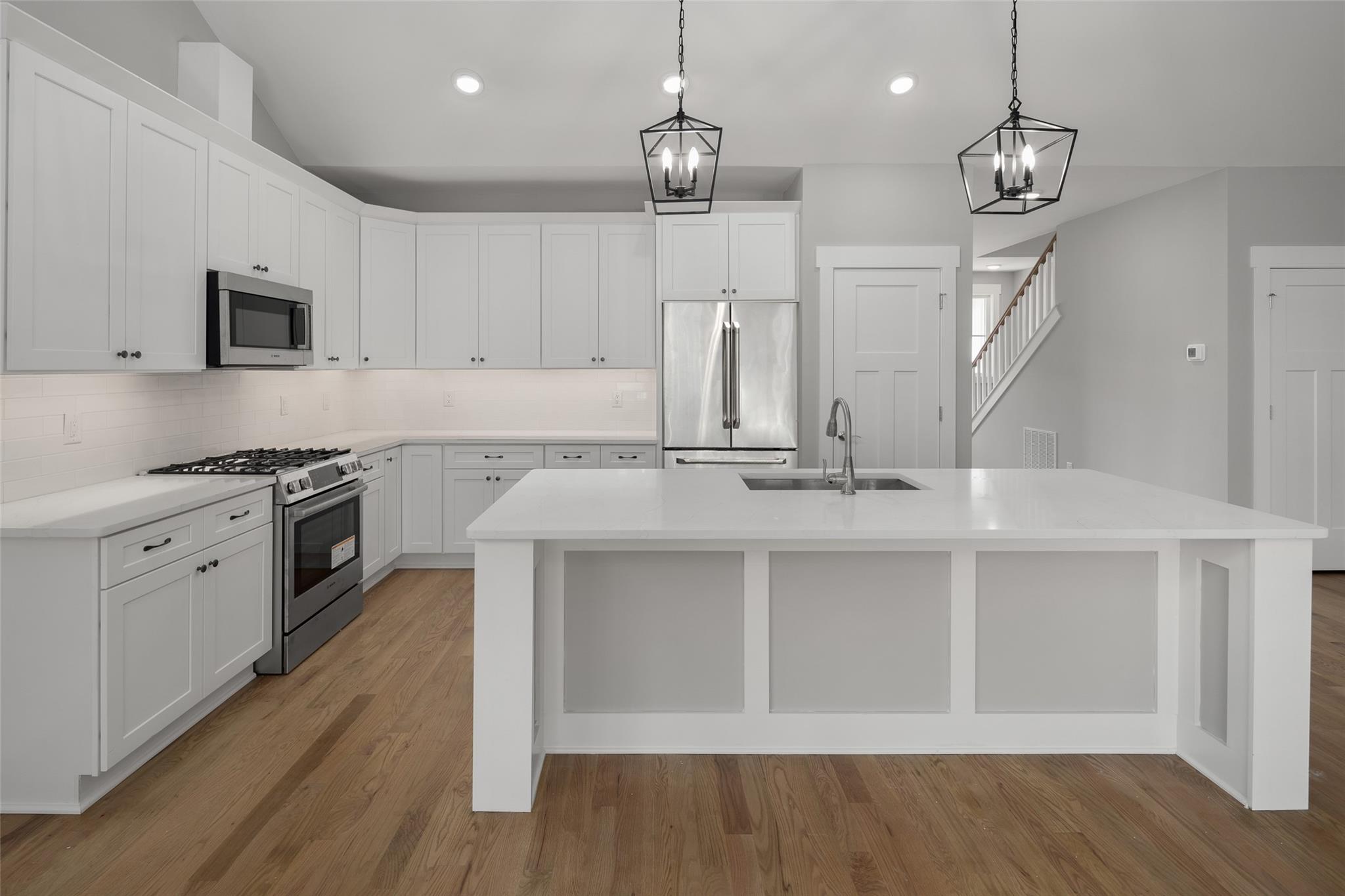 243 Hogans View Circle