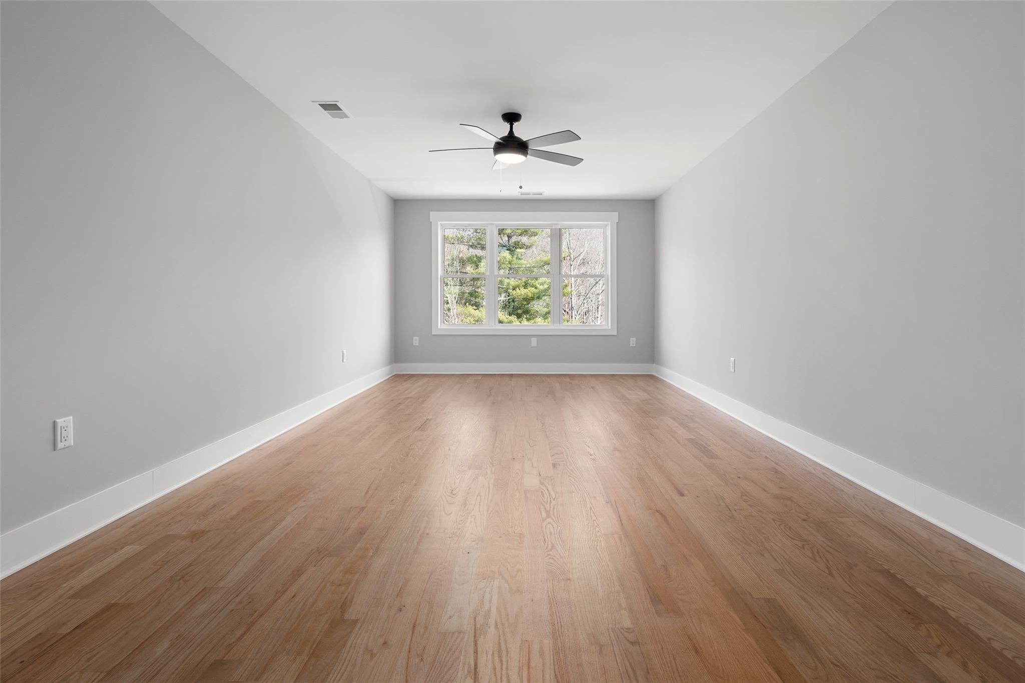 243 Hogans View Circle