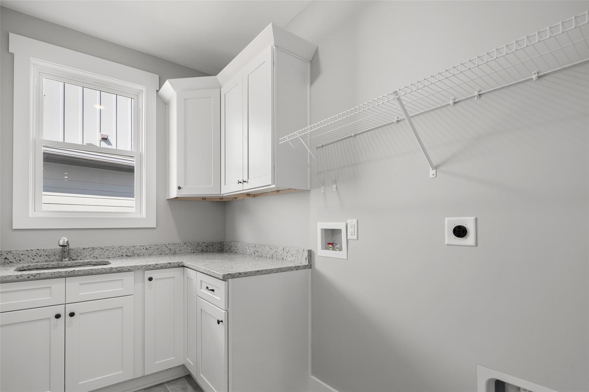 243 Hogans View Circle