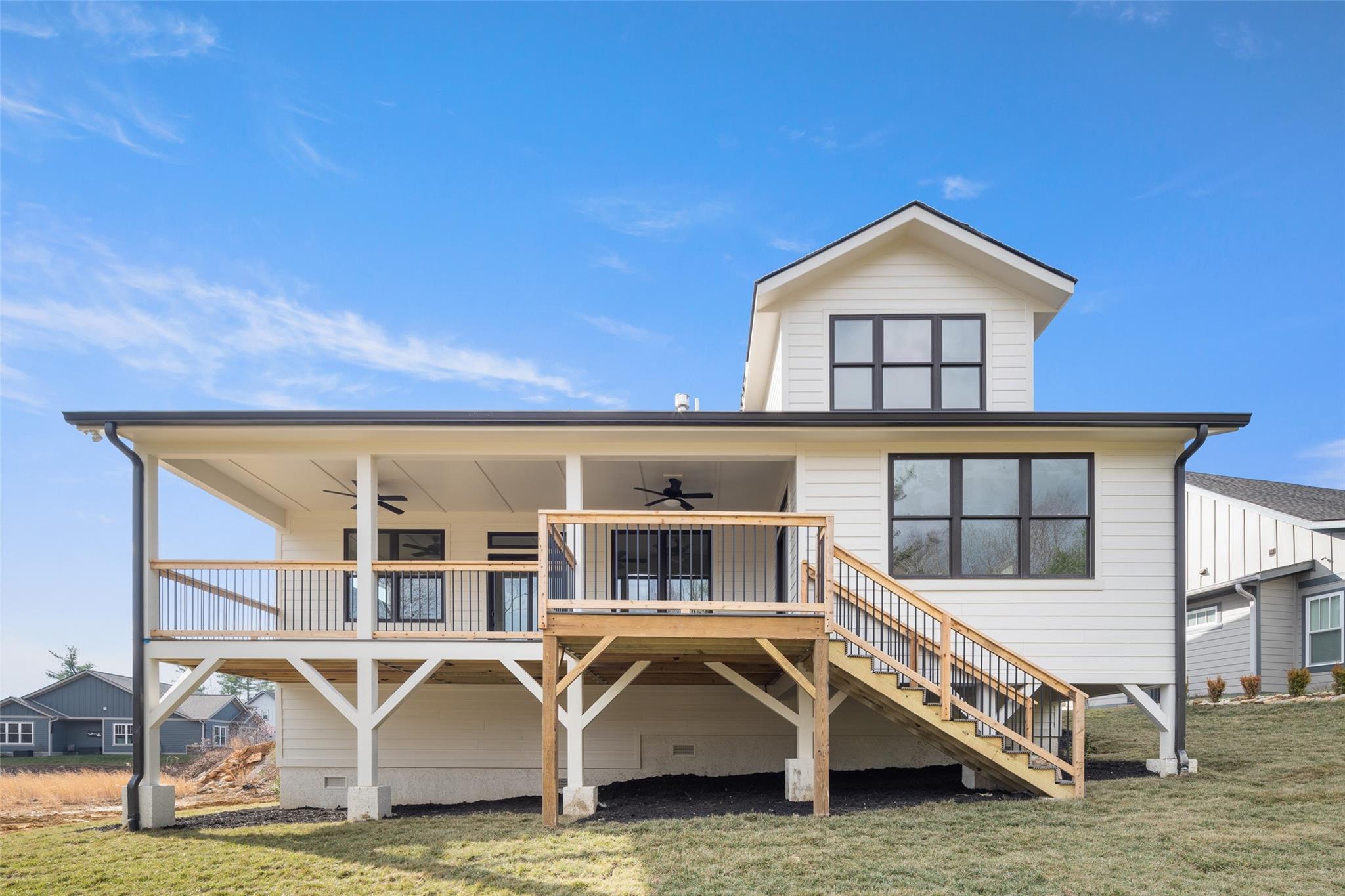 243 Hogans View Circle