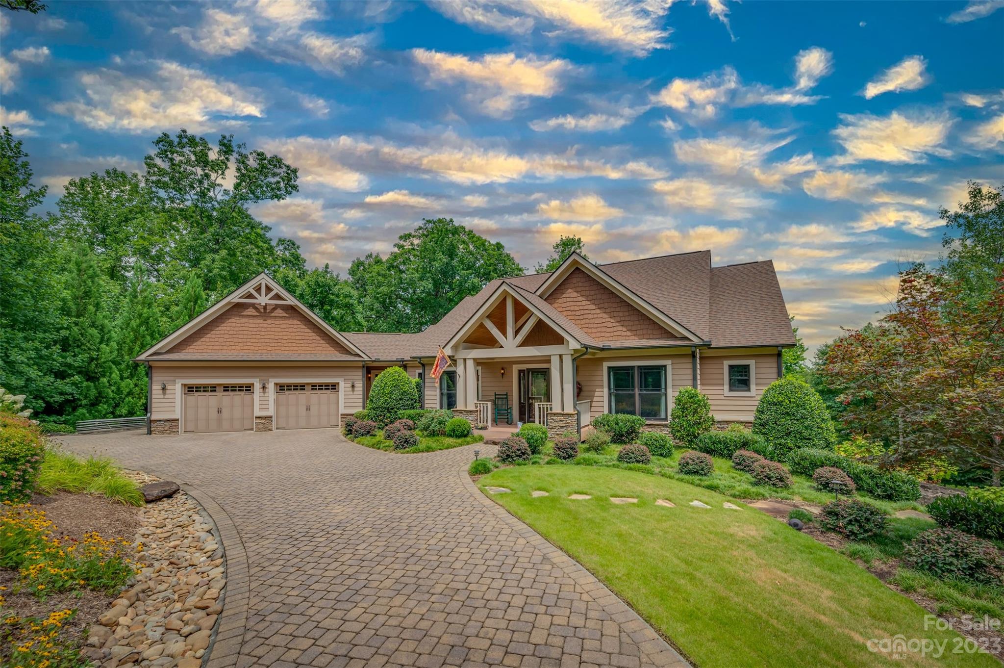135 Anthony Court