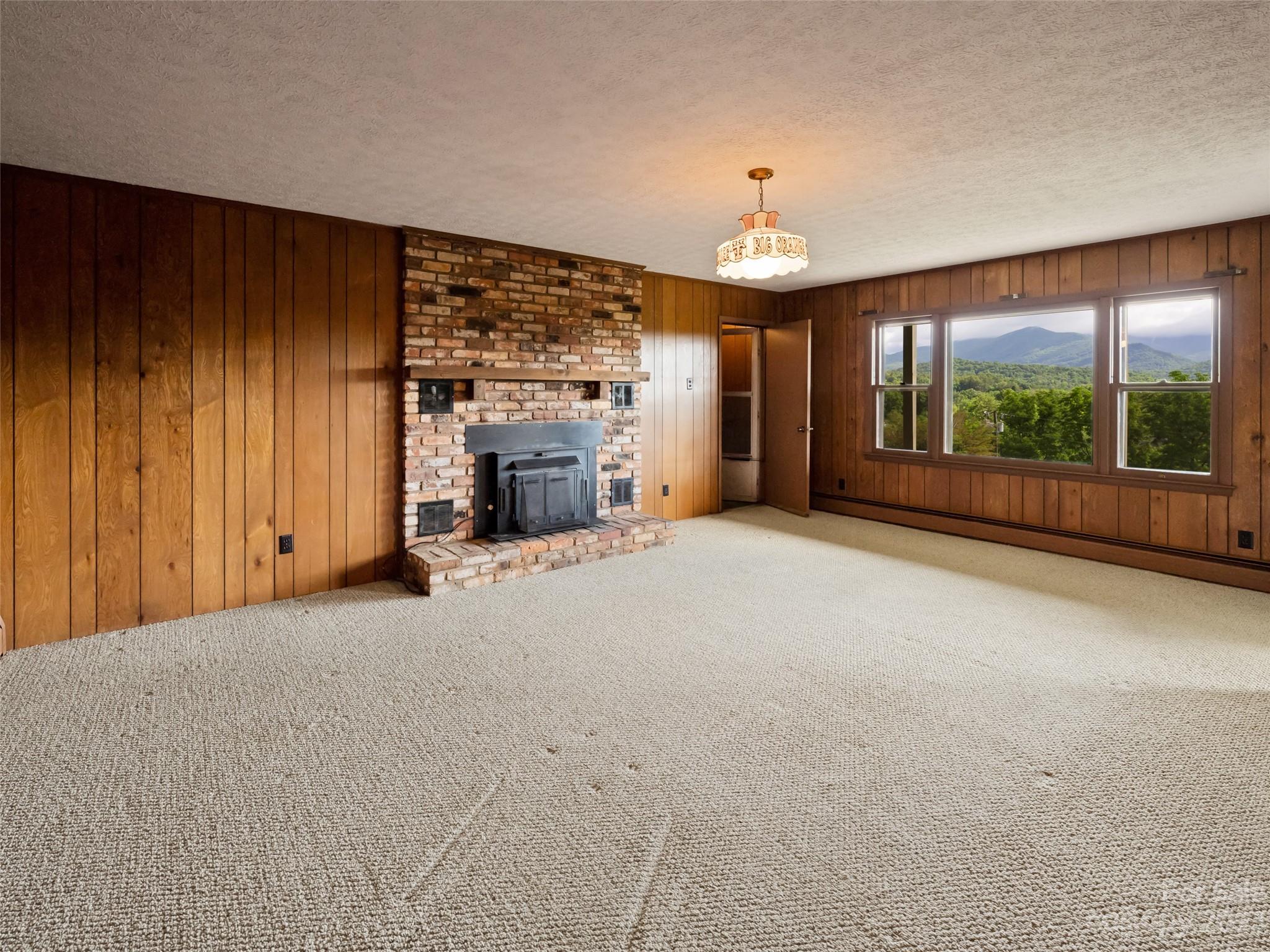 320 Upper Grassy Branch Road