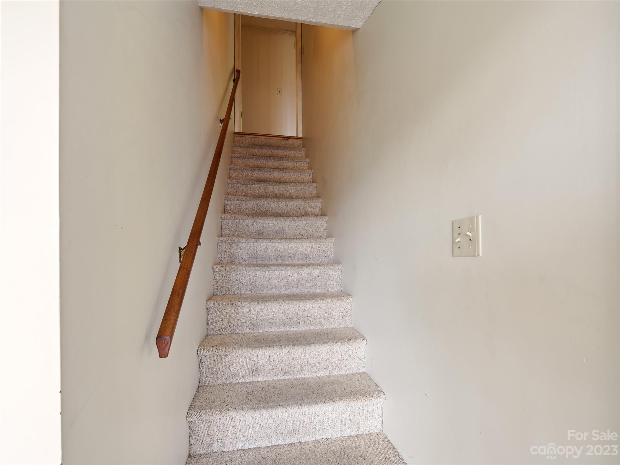 320 Upper Grassy Branch Road