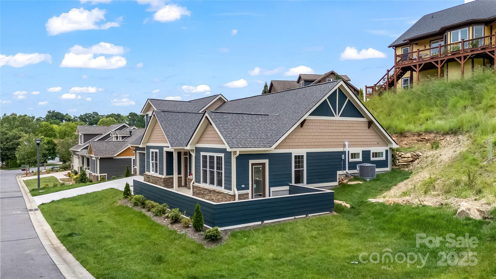 48 Creekside View Drive