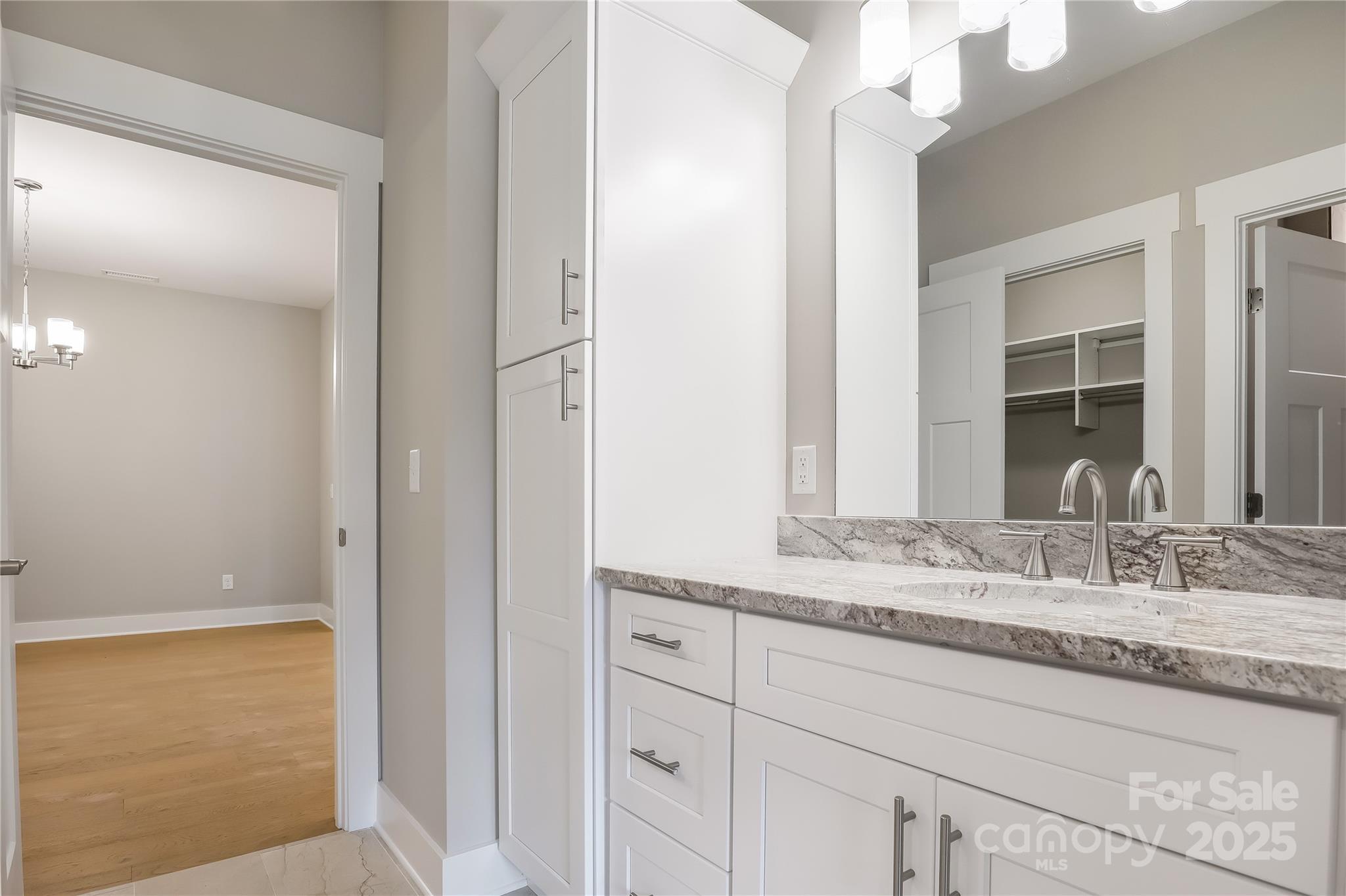 48 Creekside View Drive