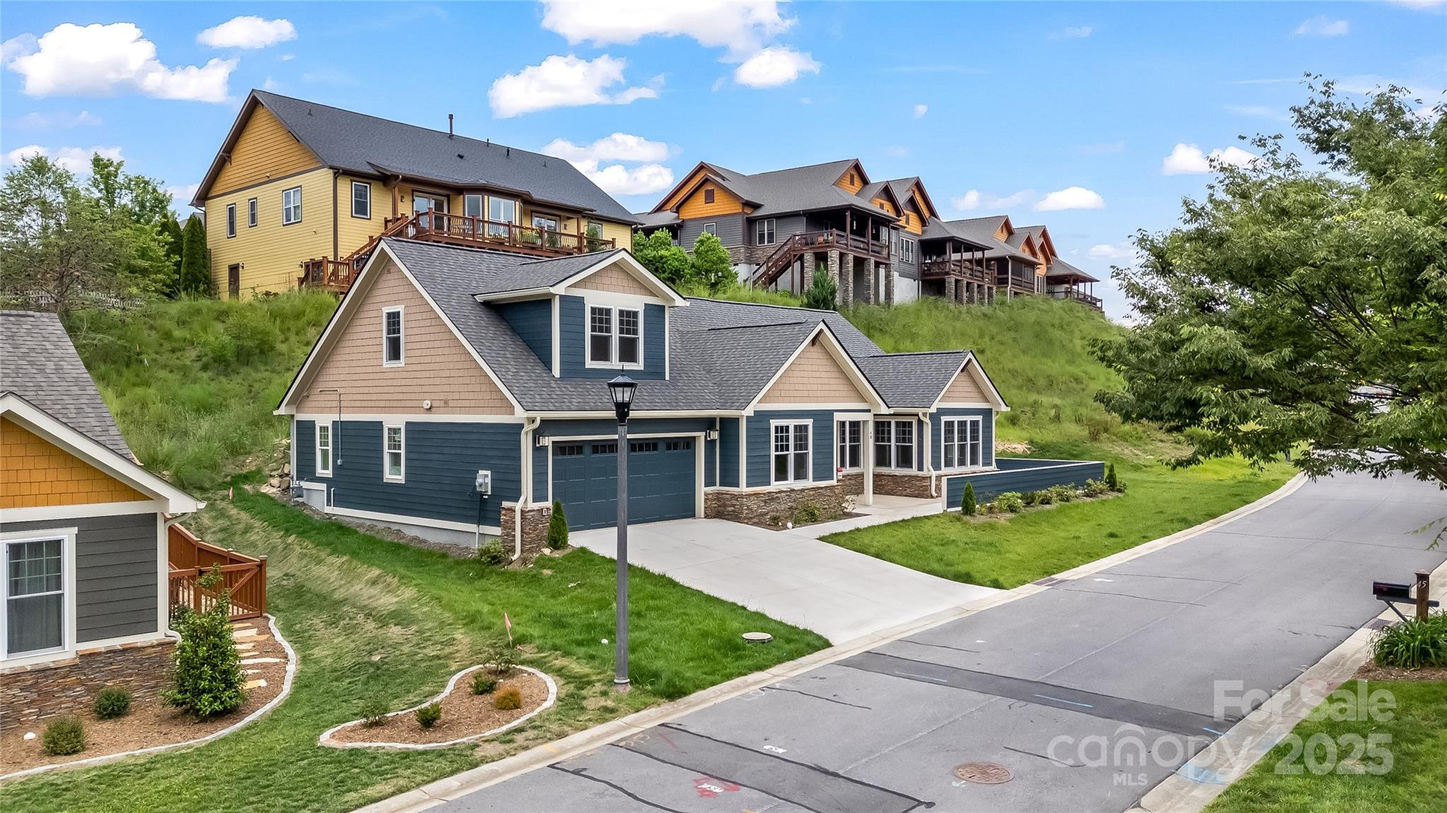 48 Creekside View Drive
