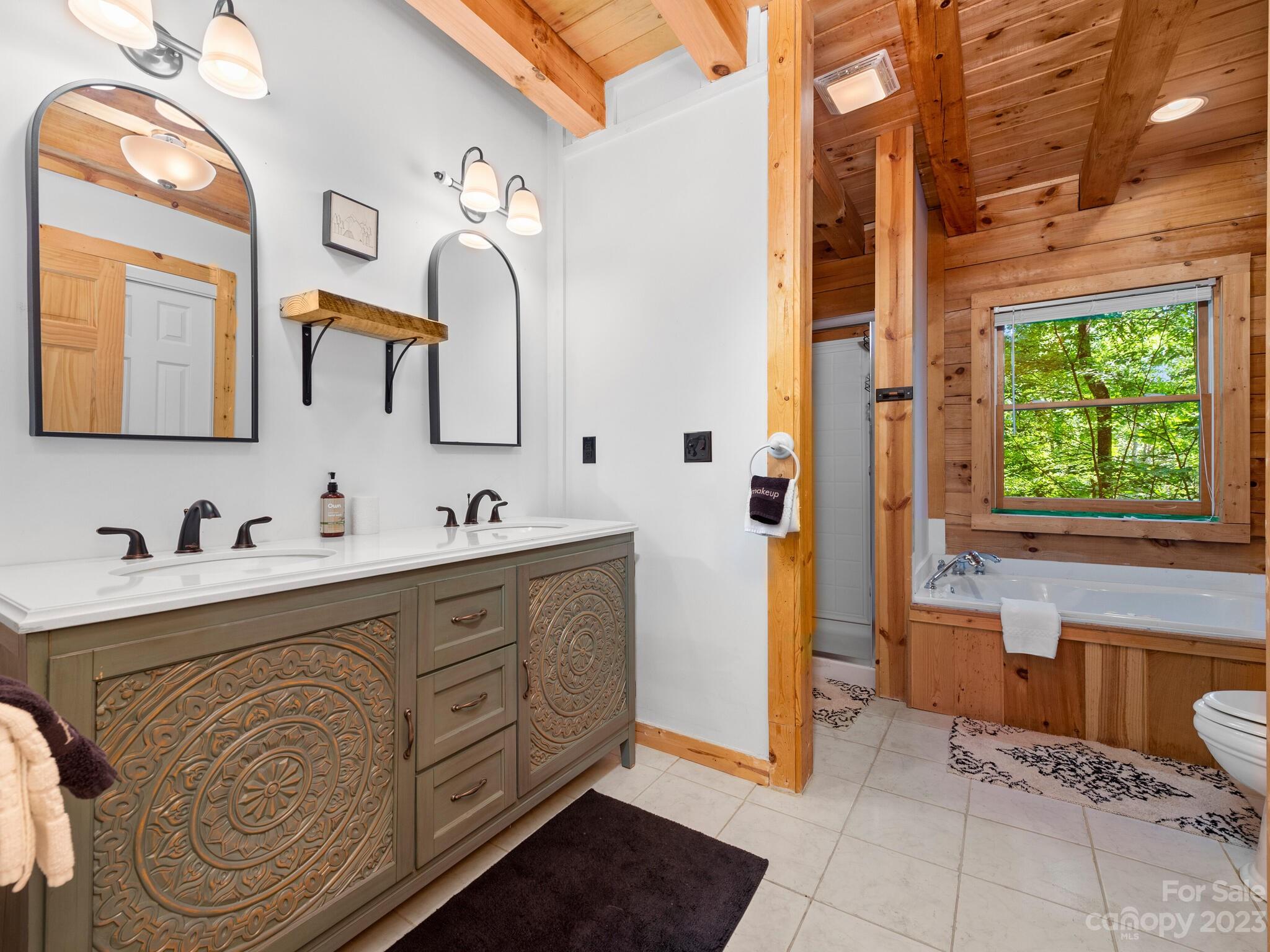 245 Bald Mountain Crescent Unit: 202