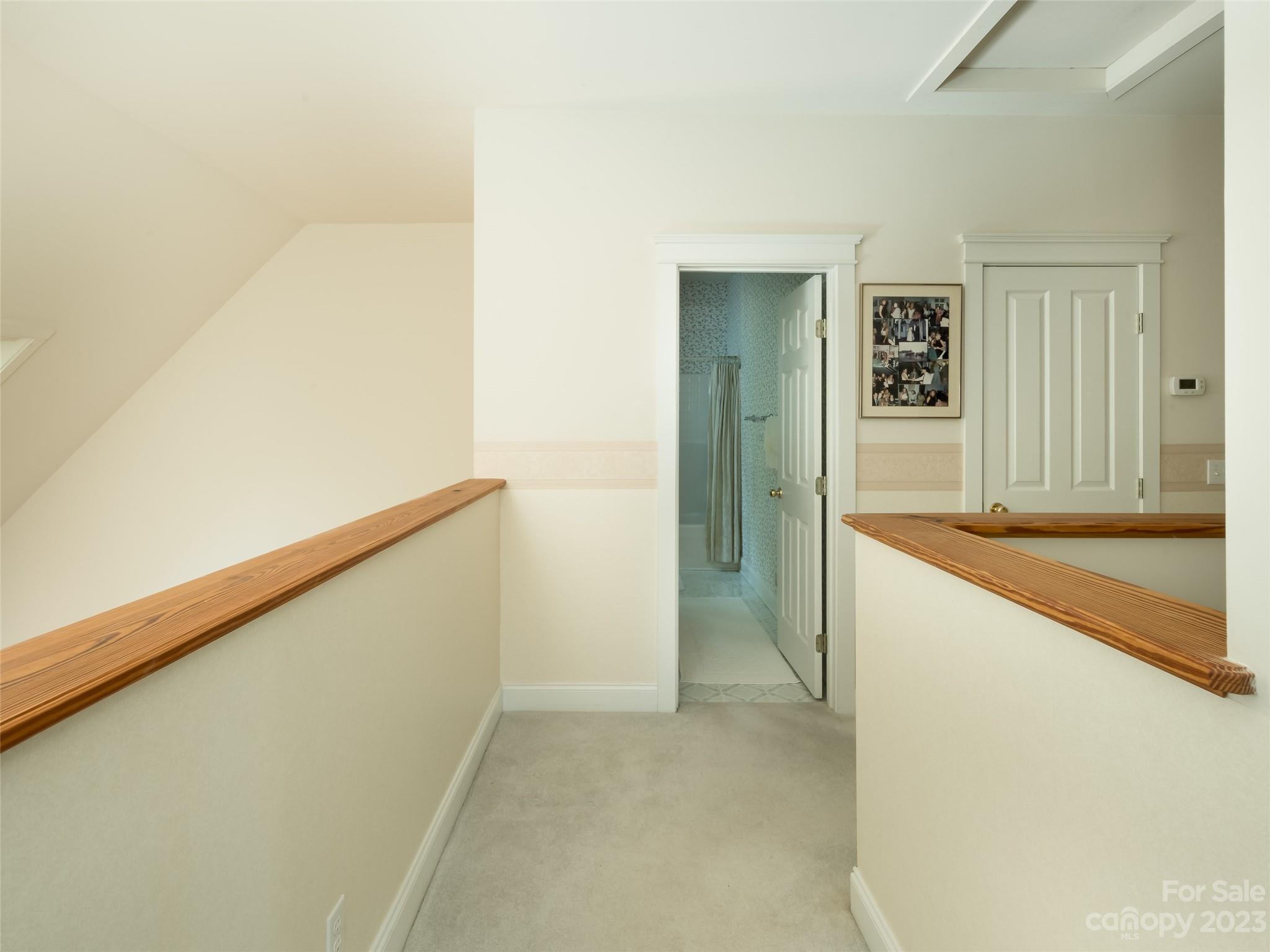 1320 Heathbrook Circle