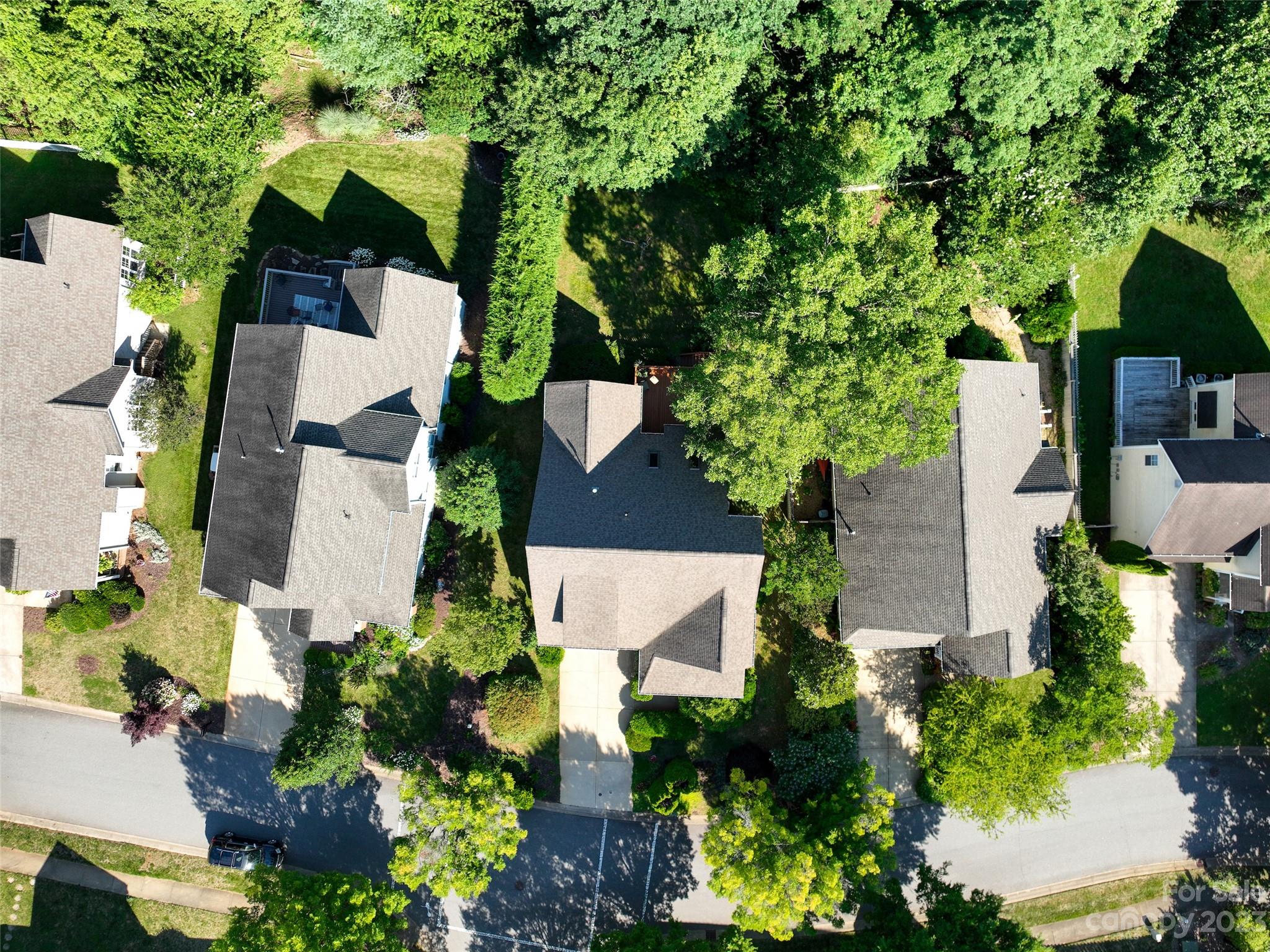 1320 Heathbrook Circle