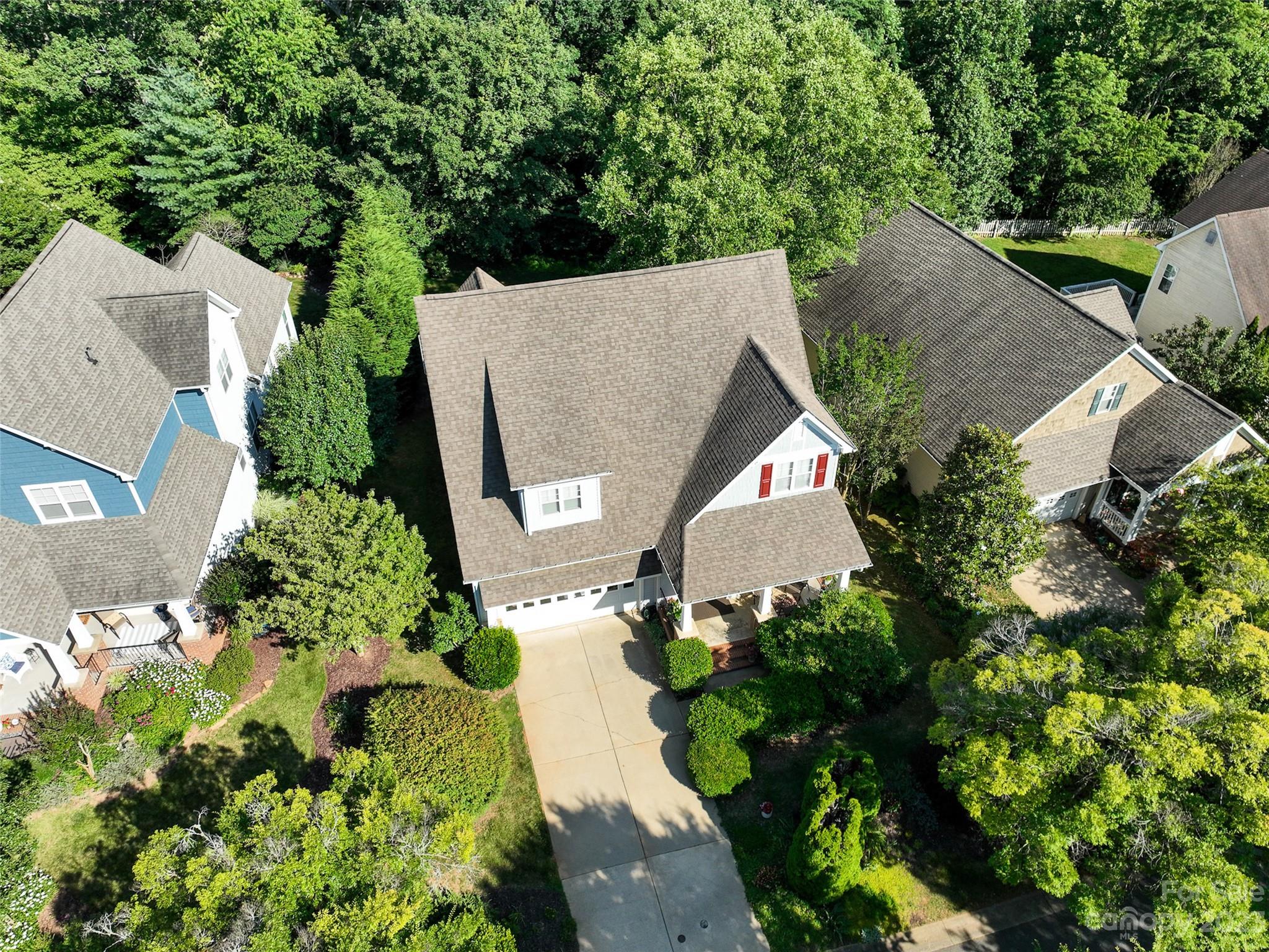 1320 Heathbrook Circle