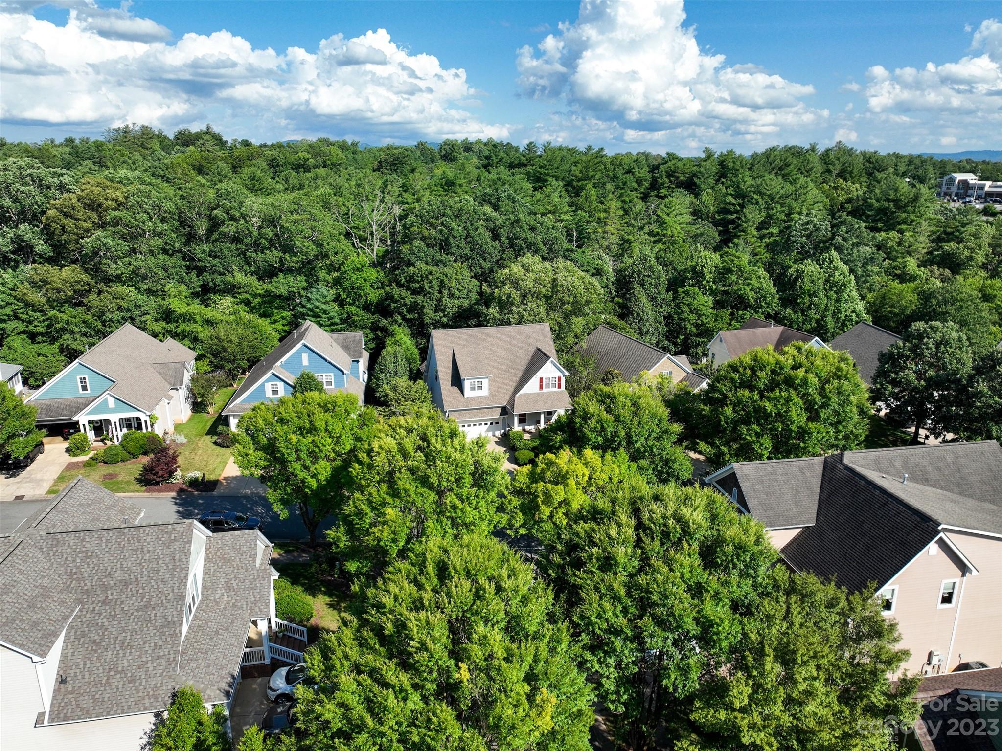 1320 Heathbrook Circle