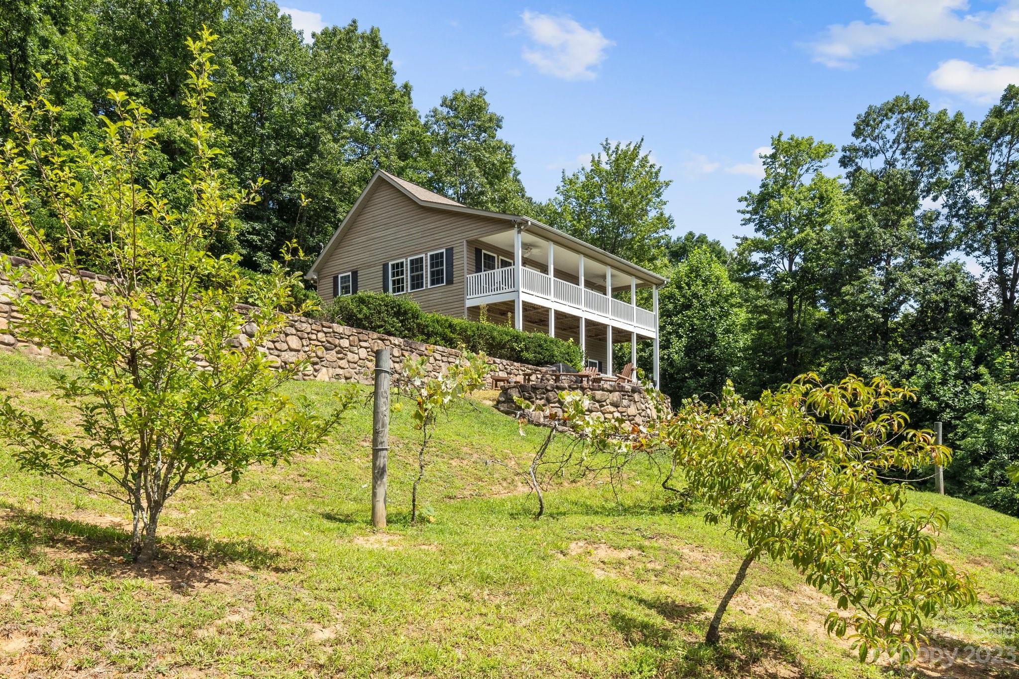 22 Autumn View Drive
