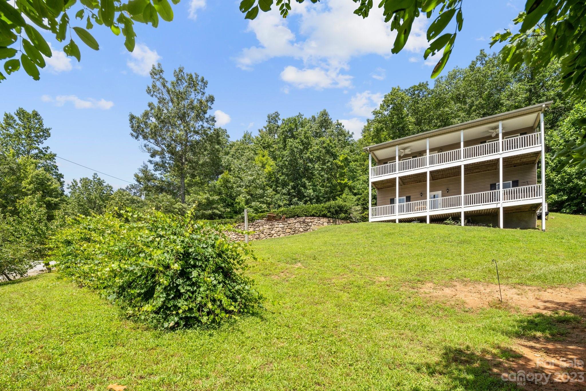 22 Autumn View Drive