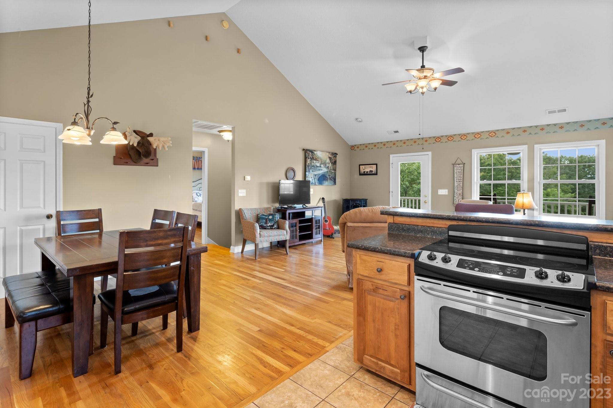 22 Autumn View Drive