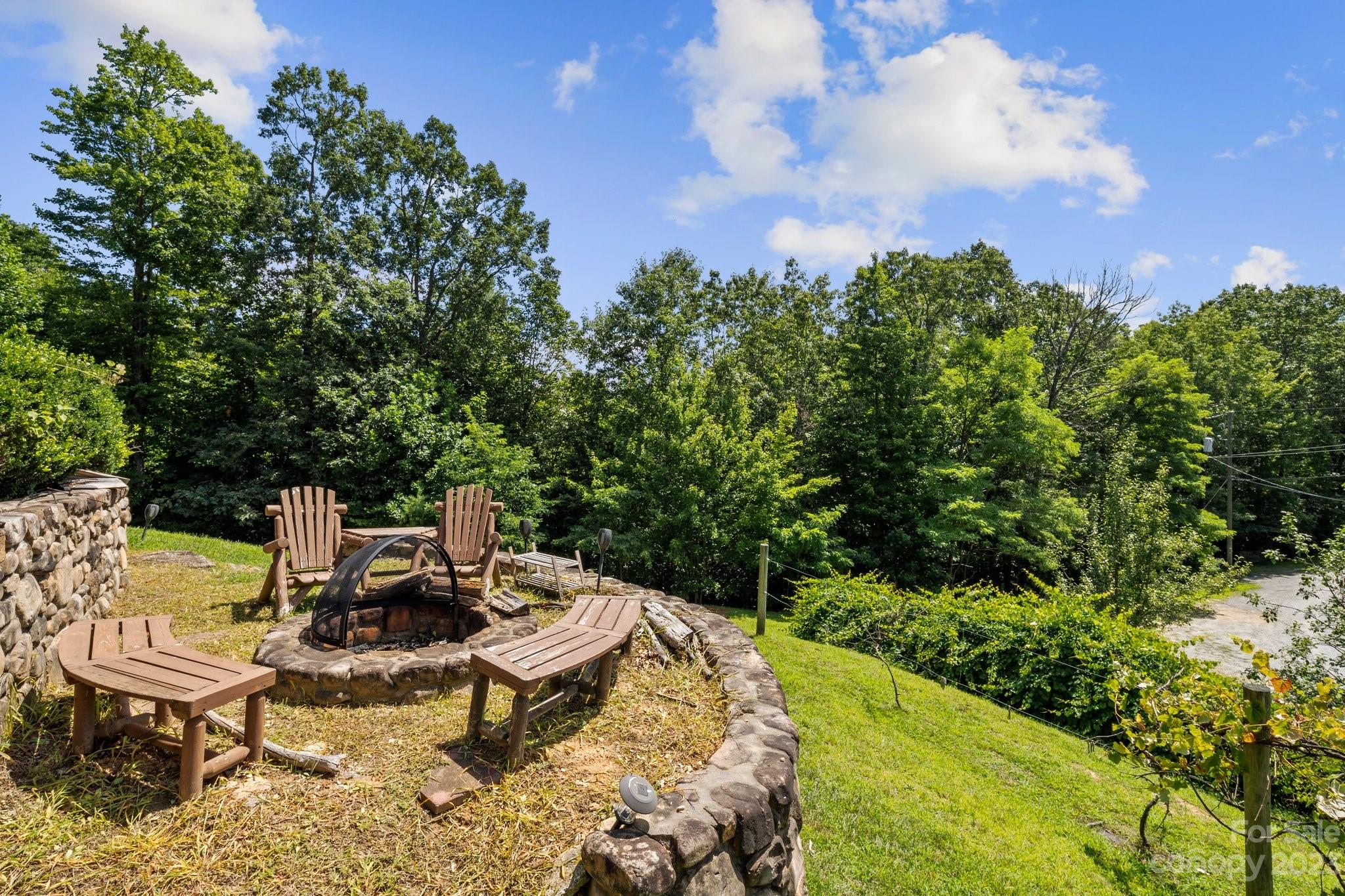 22 Autumn View Drive
