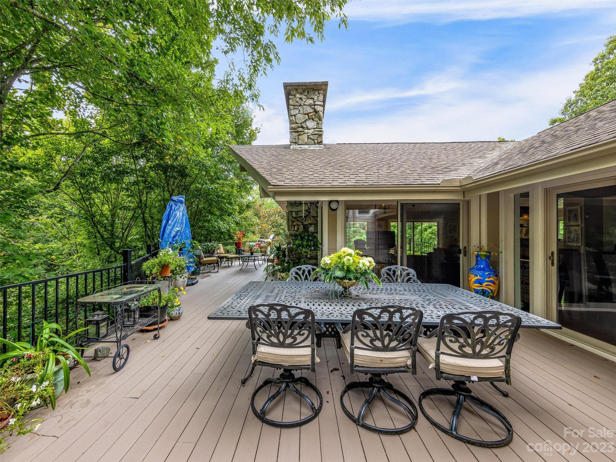 47 Chestnut Ridge Road