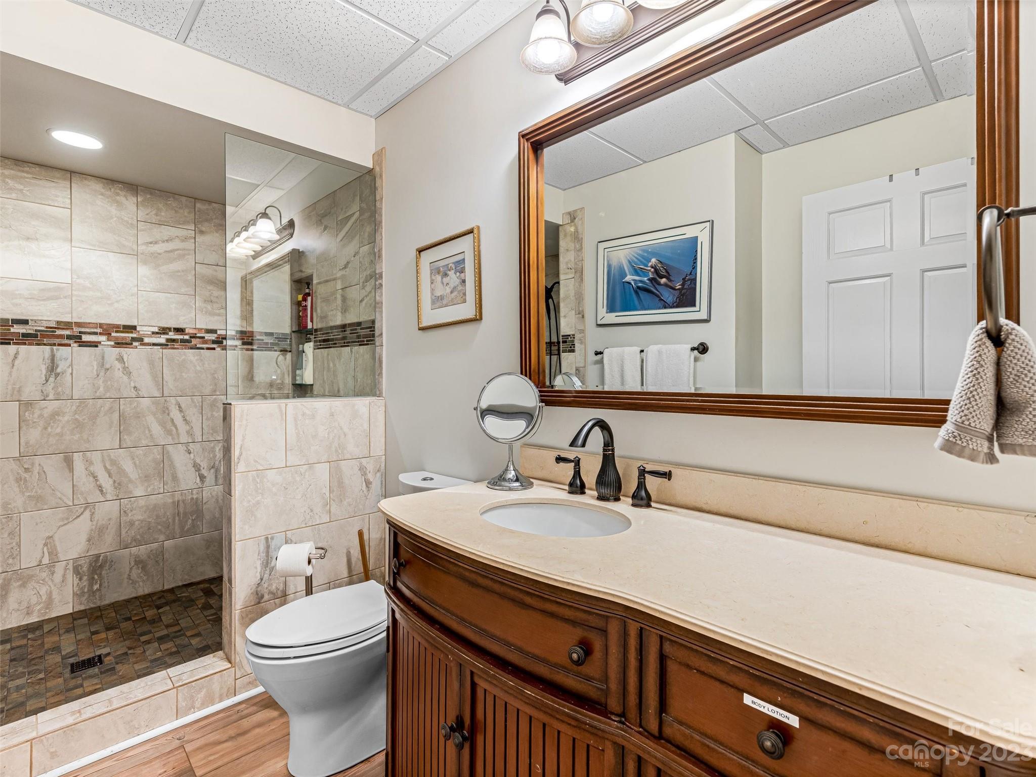 47 Chestnut Ridge Road