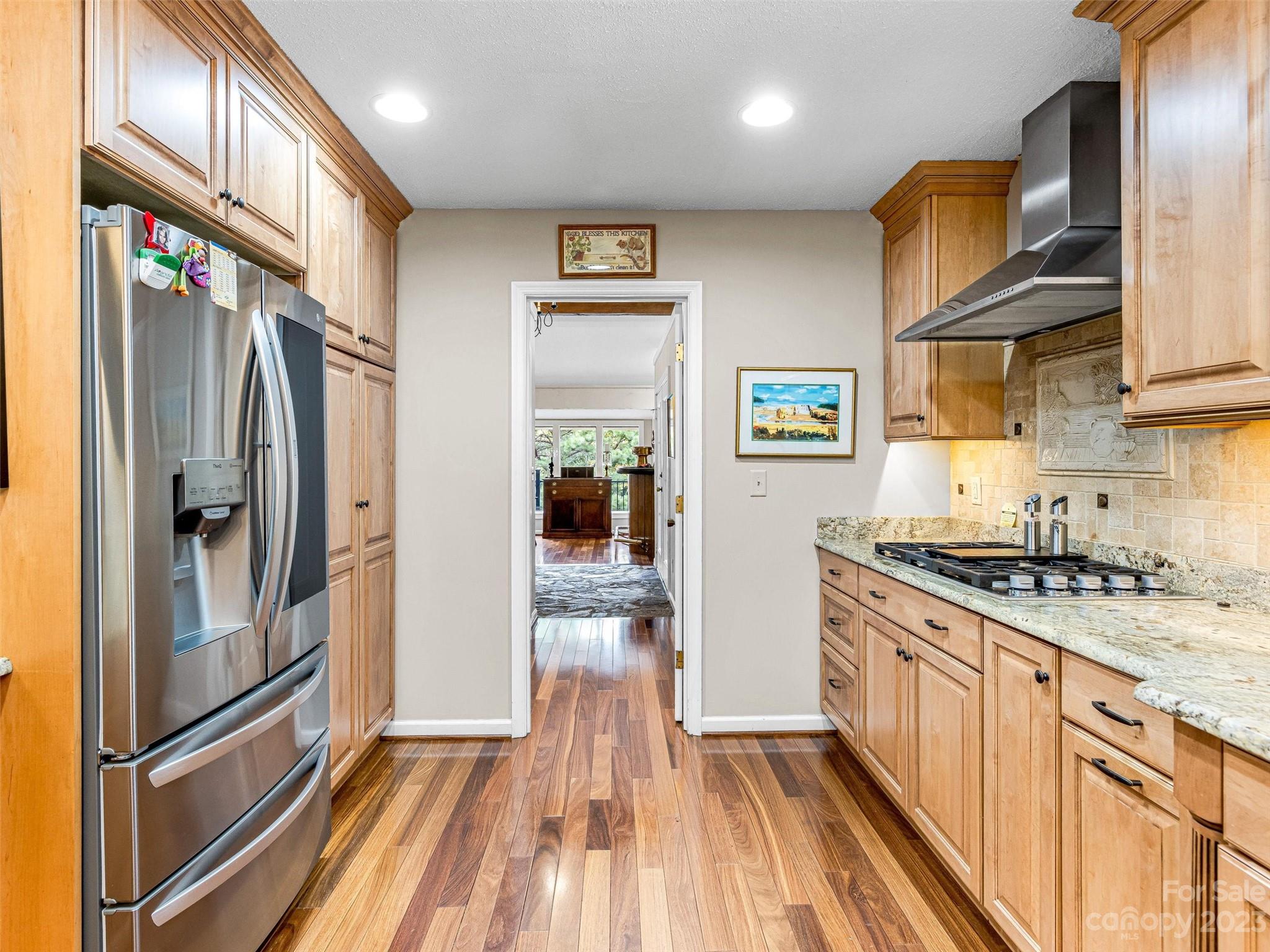 47 Chestnut Ridge Road