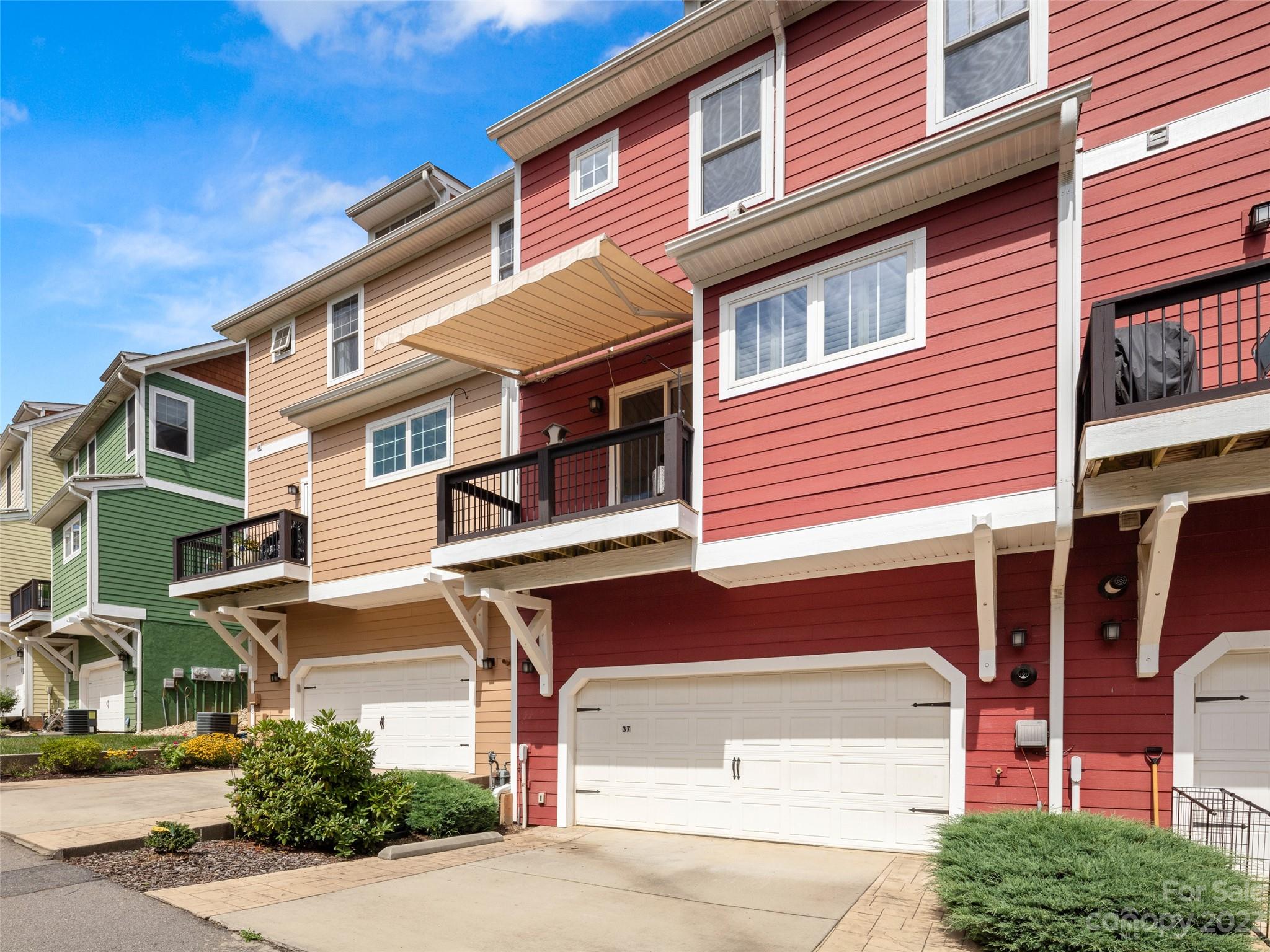 37 Walnut Springs Drive