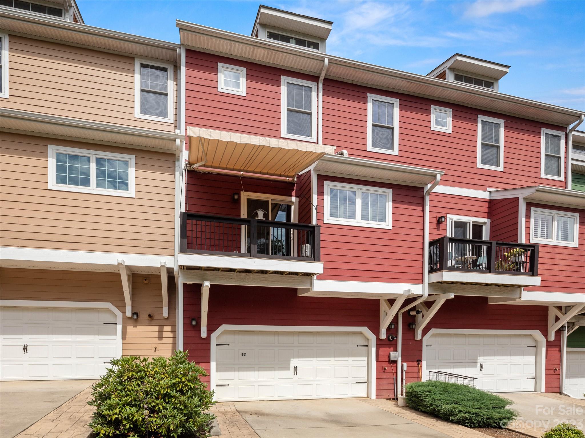 37 Walnut Springs Drive